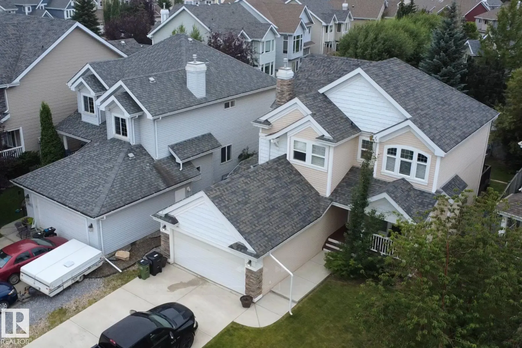 446 SPARLING Court