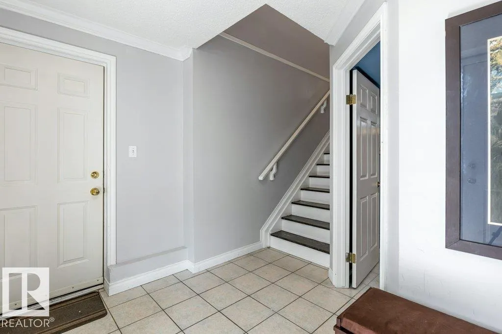 50 LIBERTON Drive