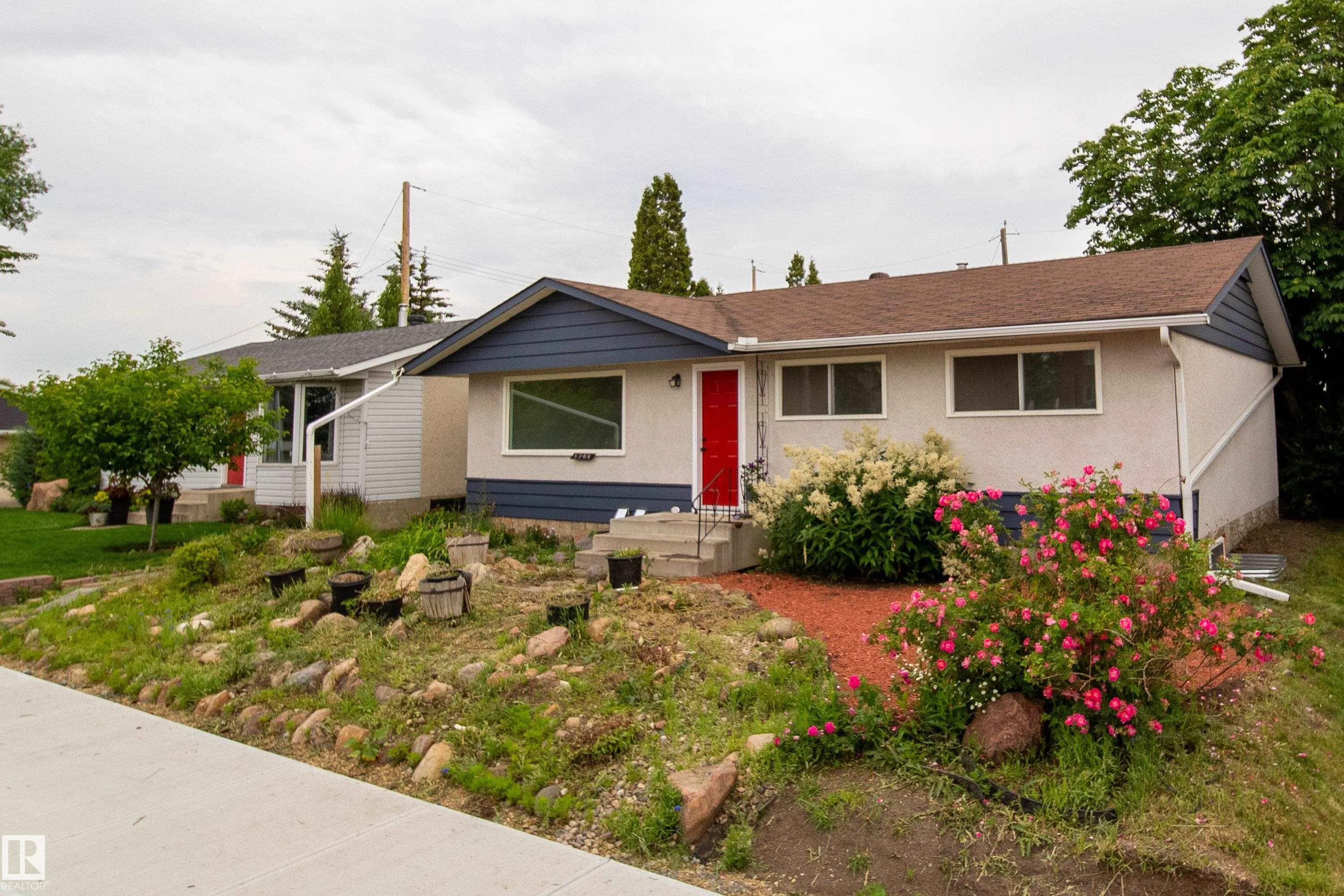 6708 132 Avenue