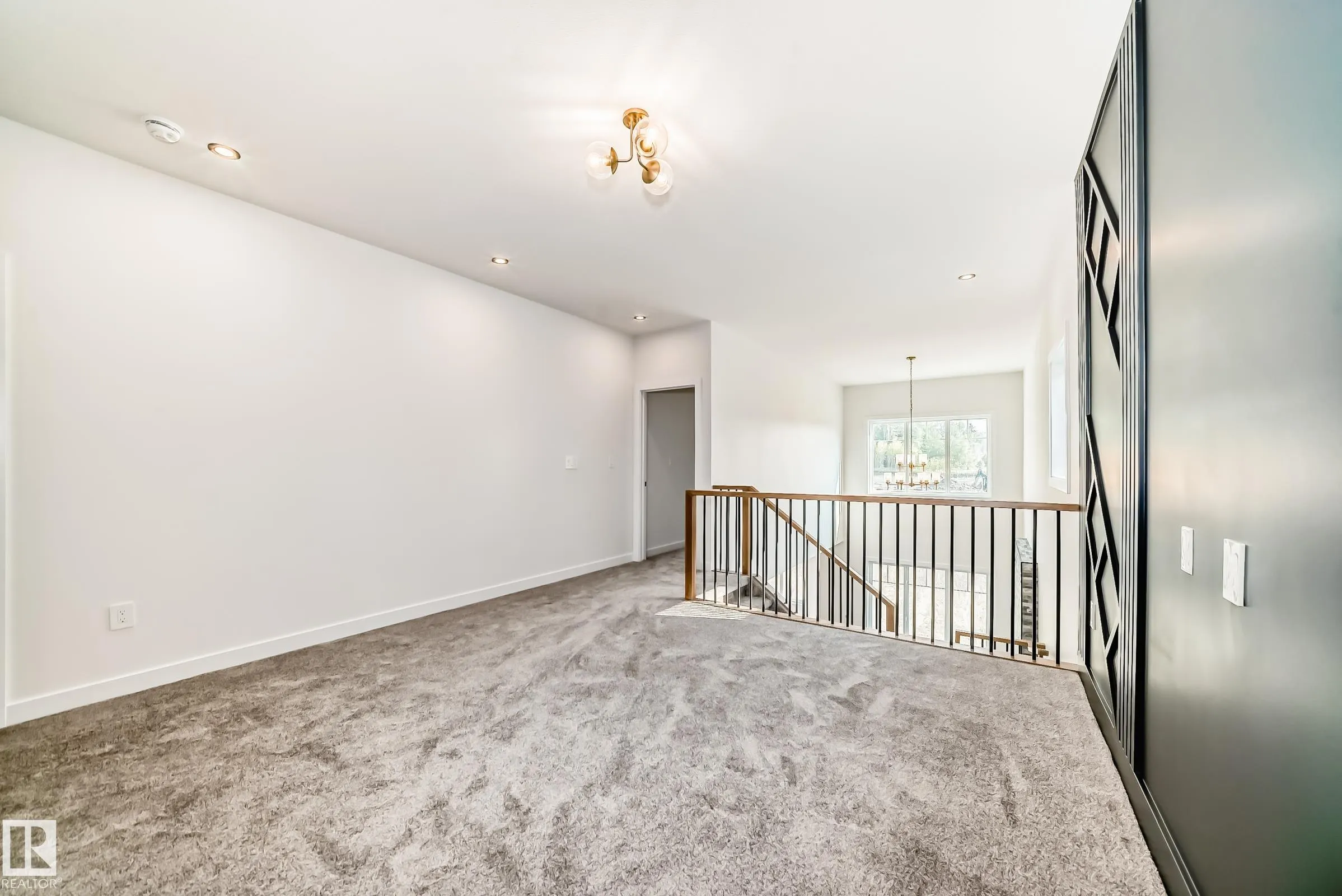 39 MEADOWGROVE Lane