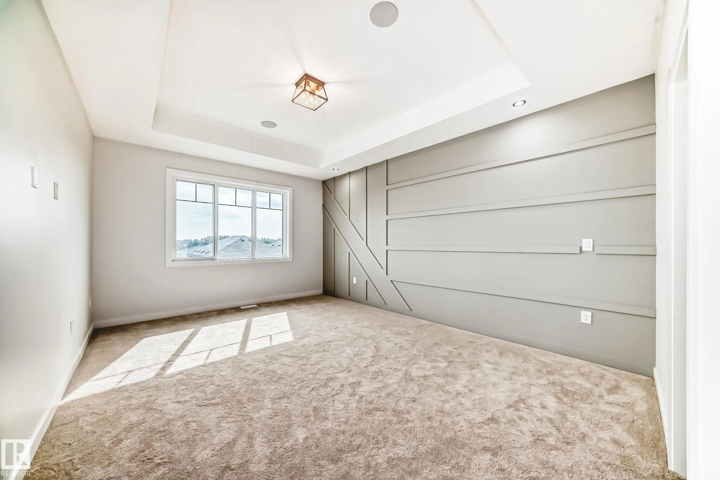 15 AXELWOOD Crescent