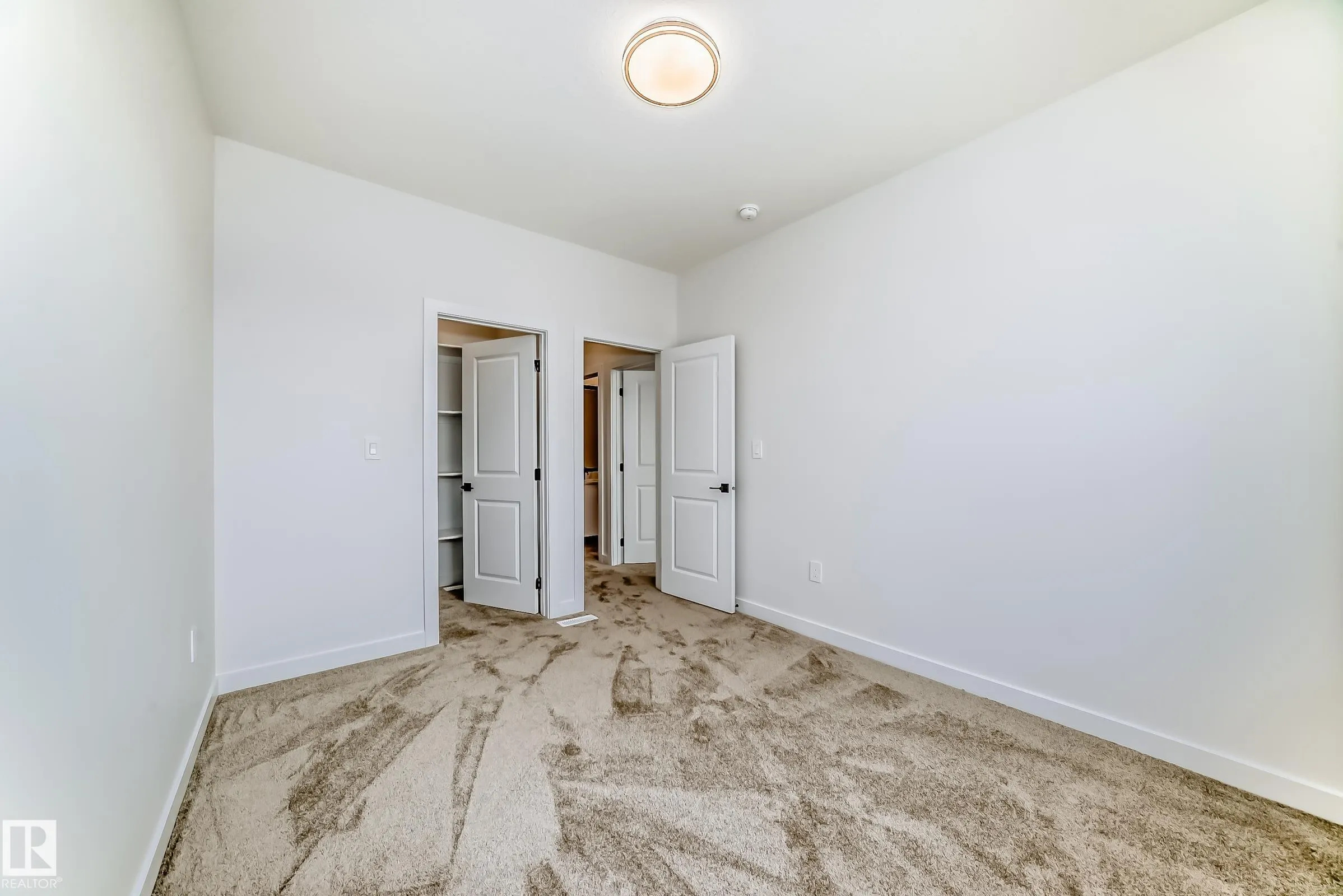 15 AXELWOOD Crescent