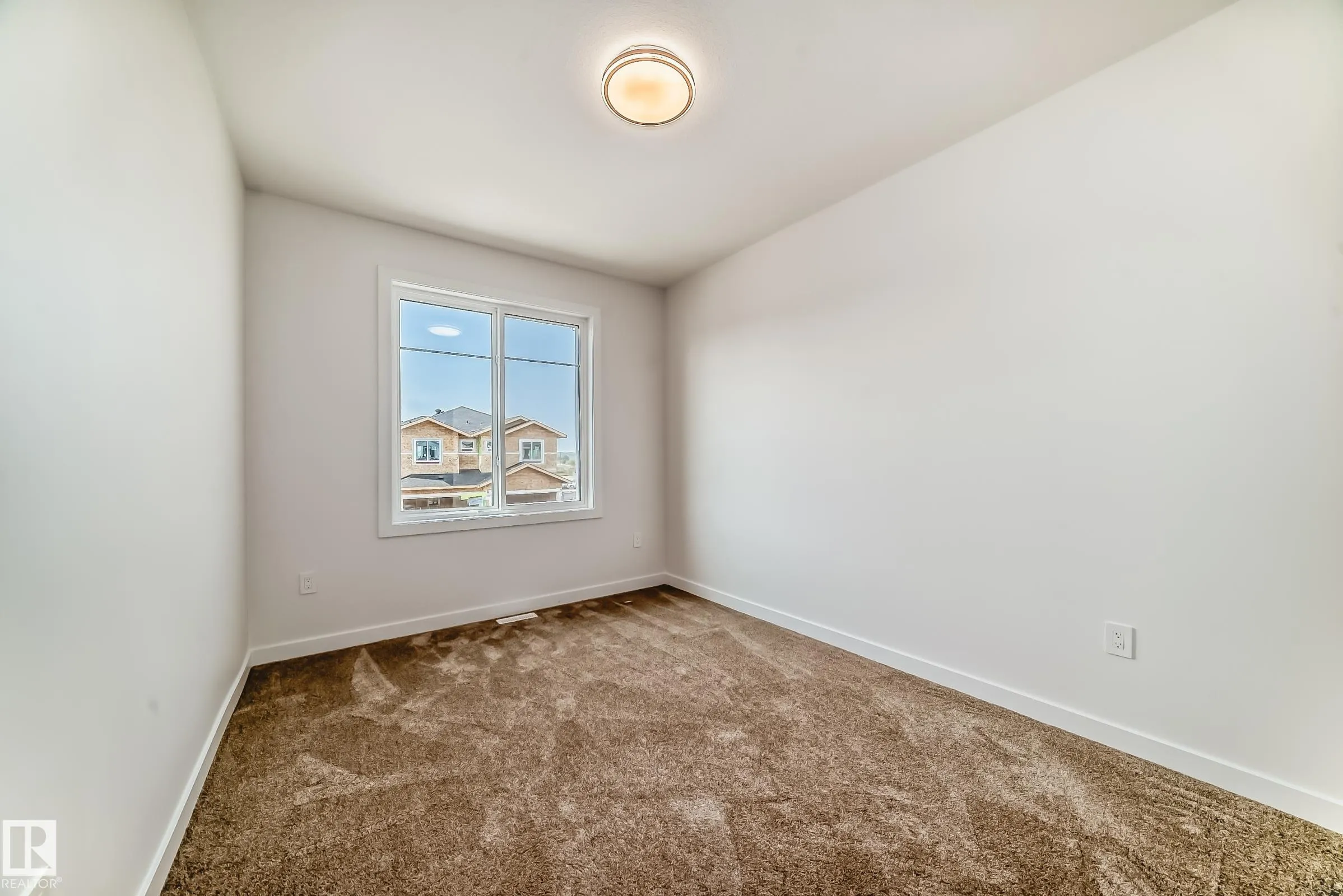 15 AXELWOOD Crescent