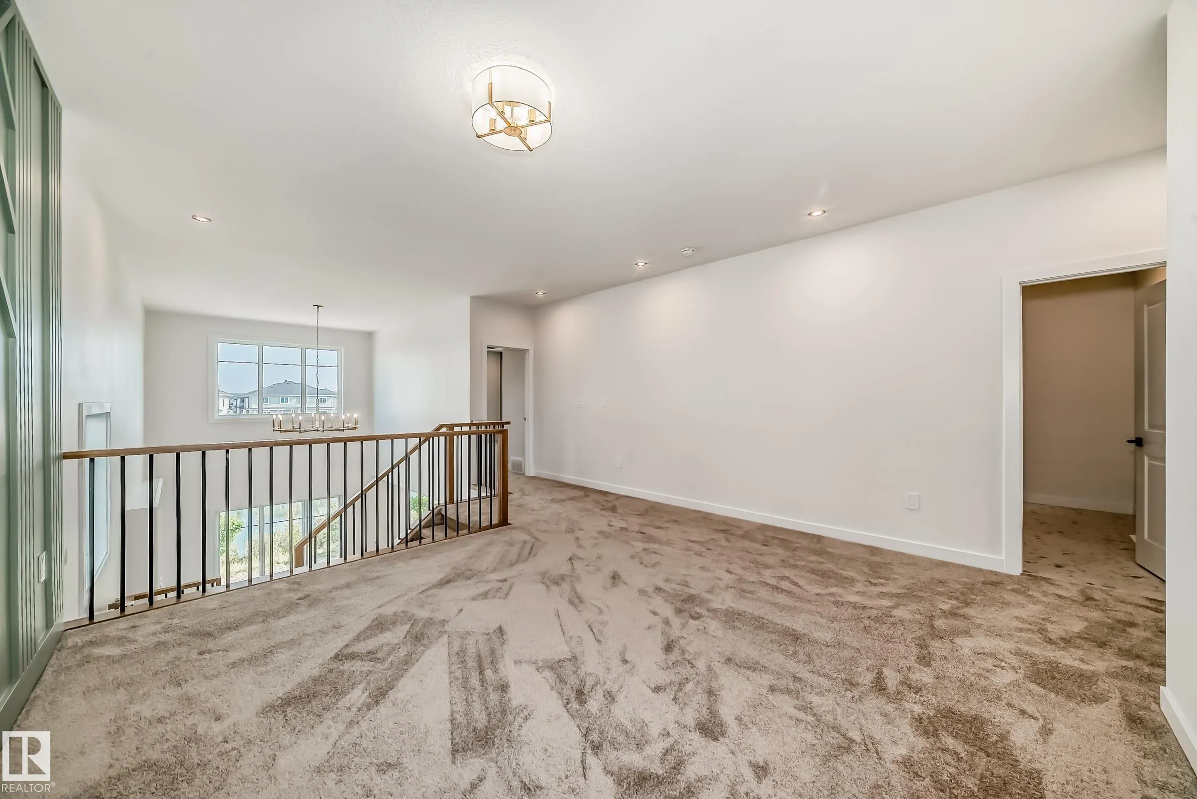 15 AXELWOOD Crescent