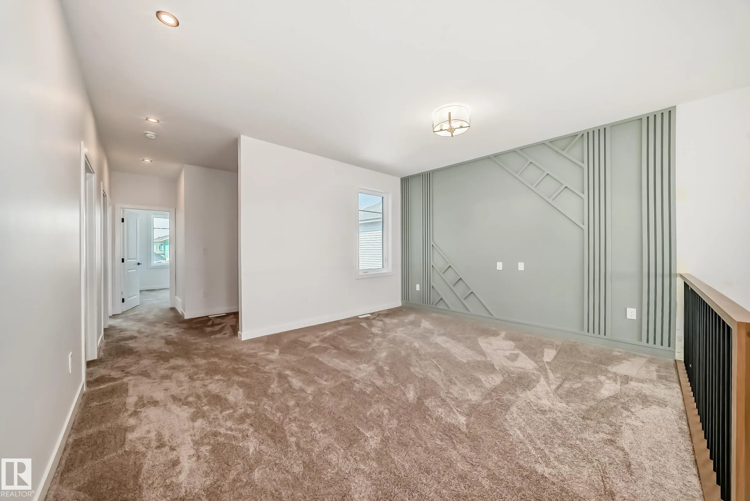 15 AXELWOOD Crescent