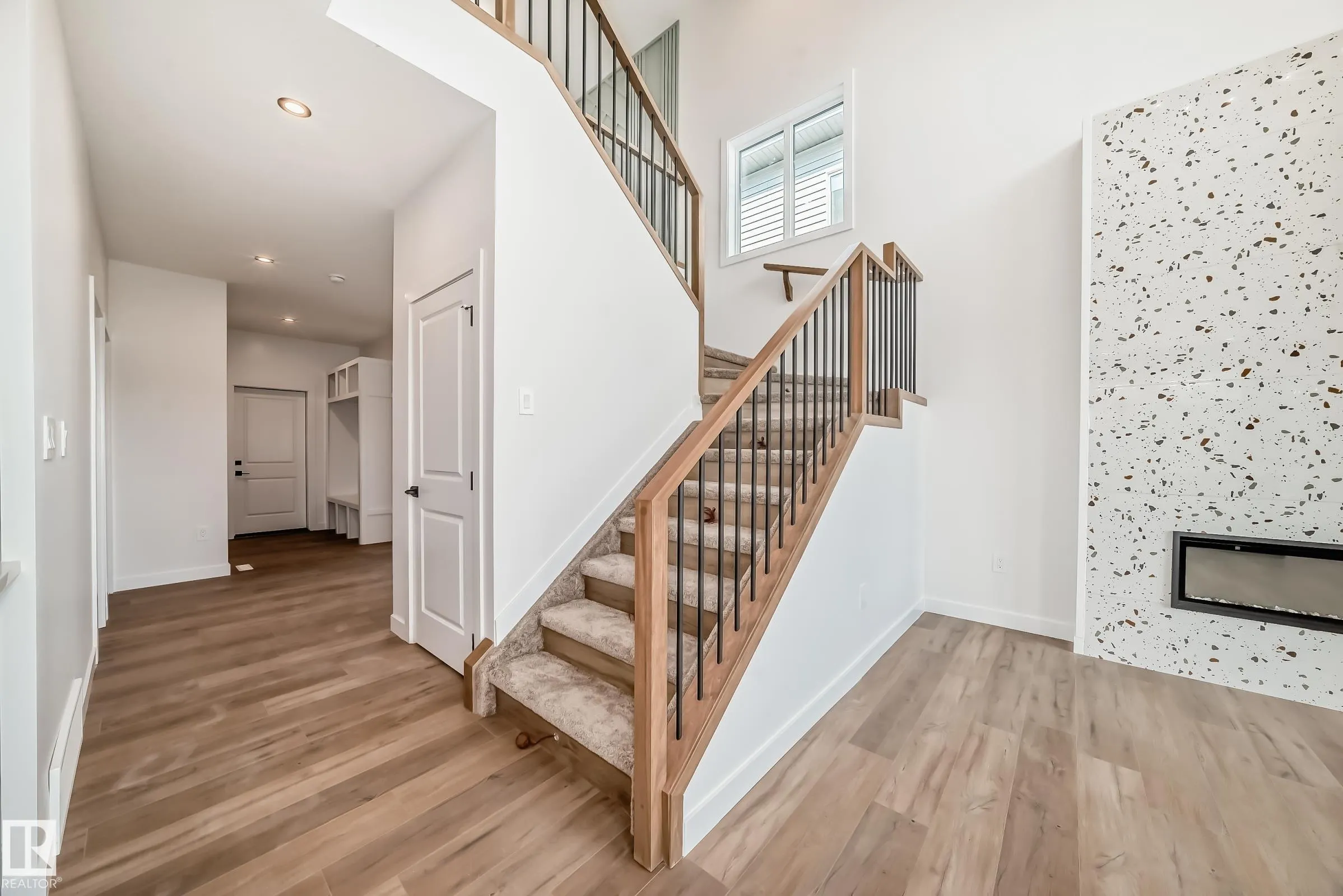 15 AXELWOOD Crescent