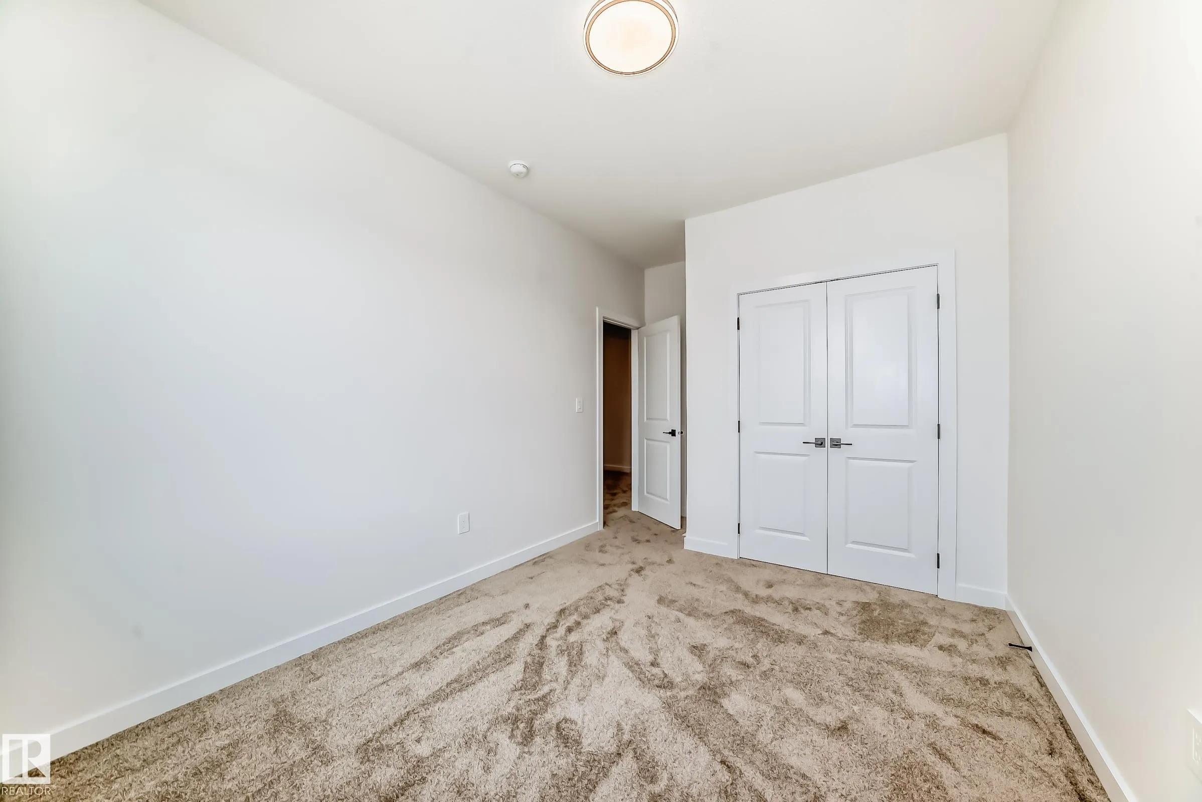 15 AXELWOOD Crescent