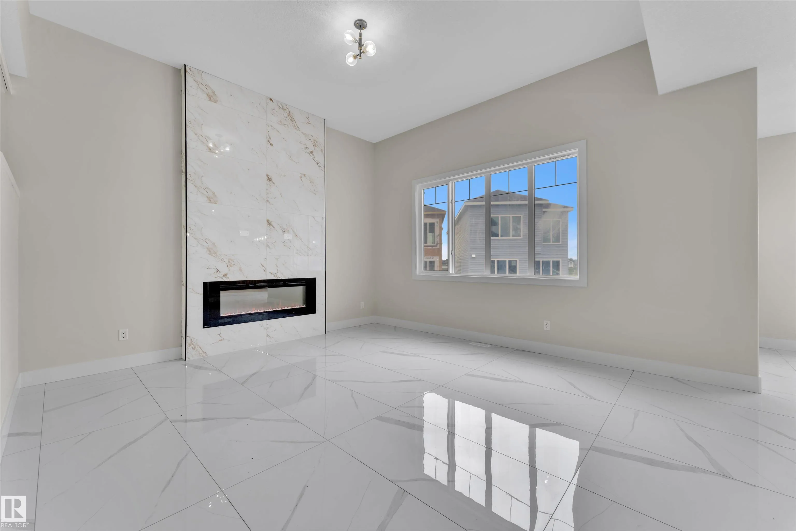 4310 35 ST