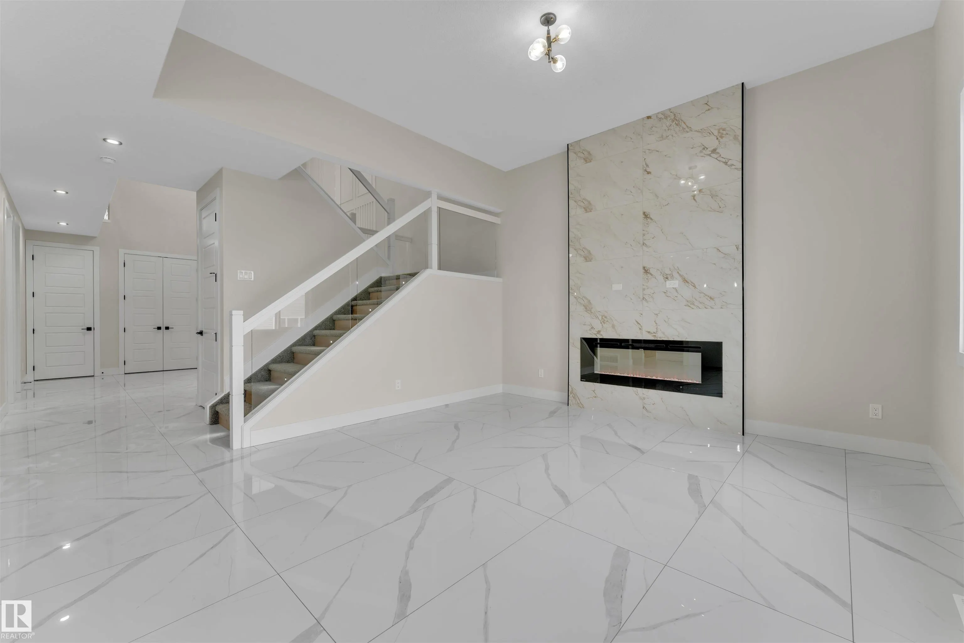 4310 35 ST