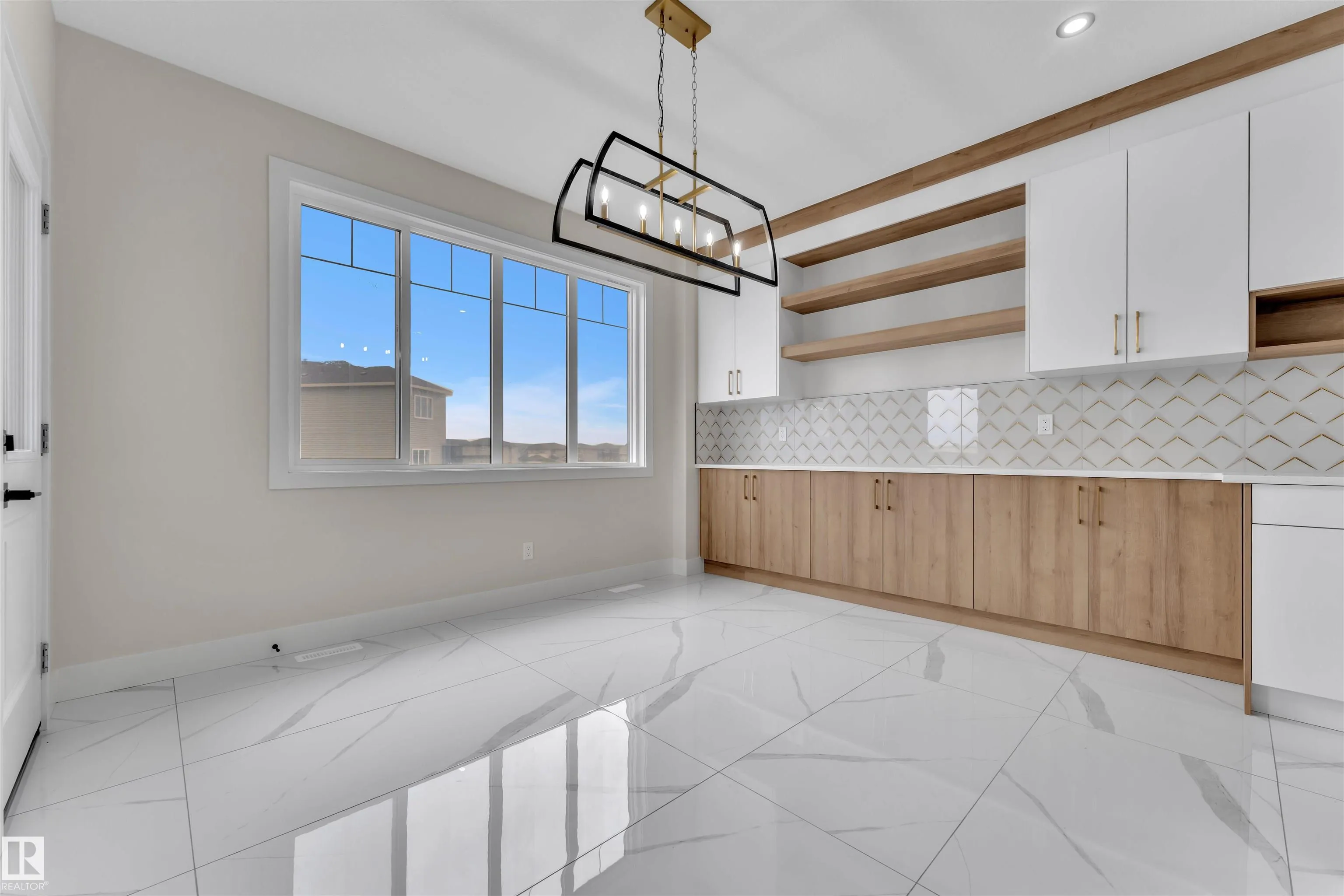 4310 35 ST