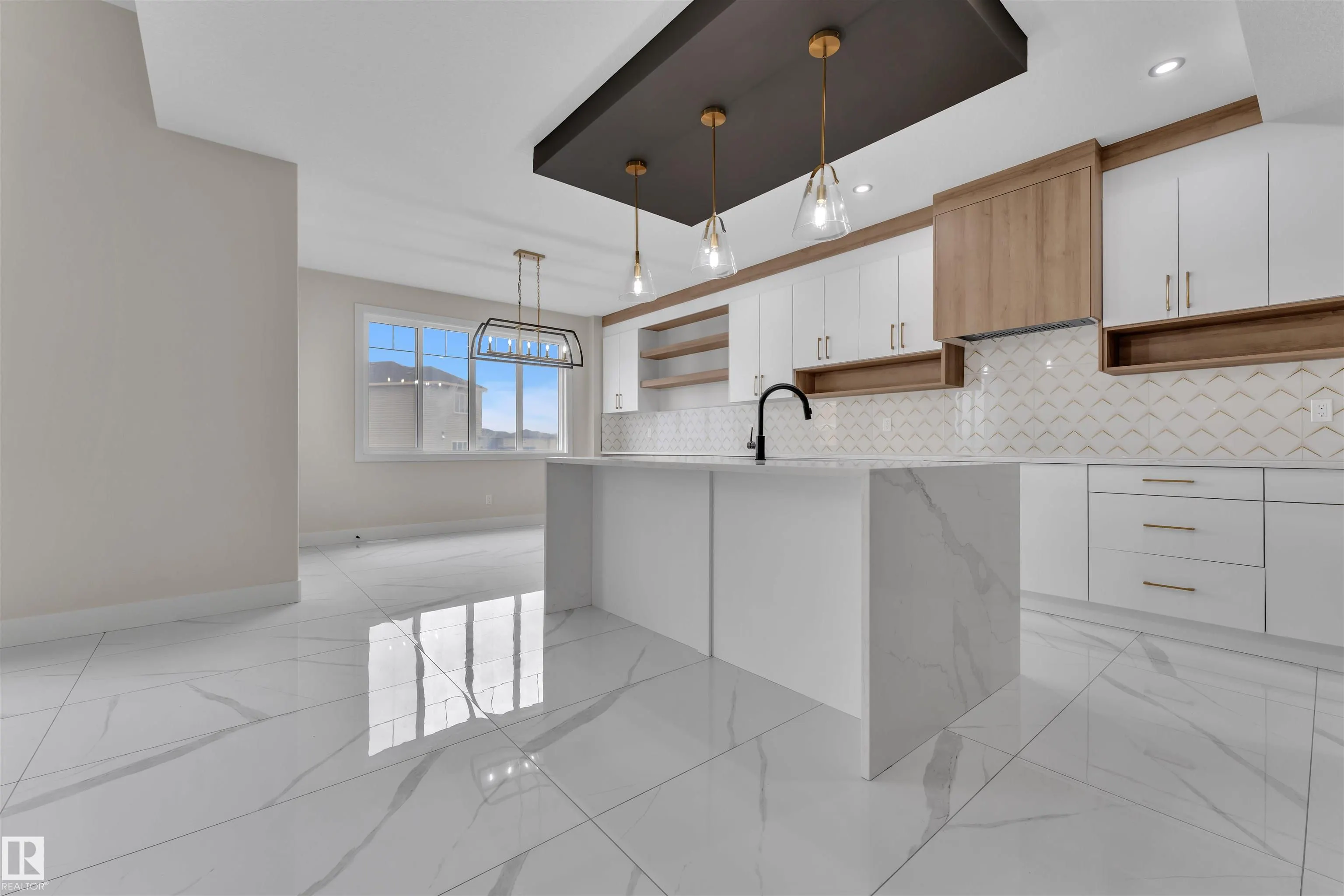 4310 35 ST