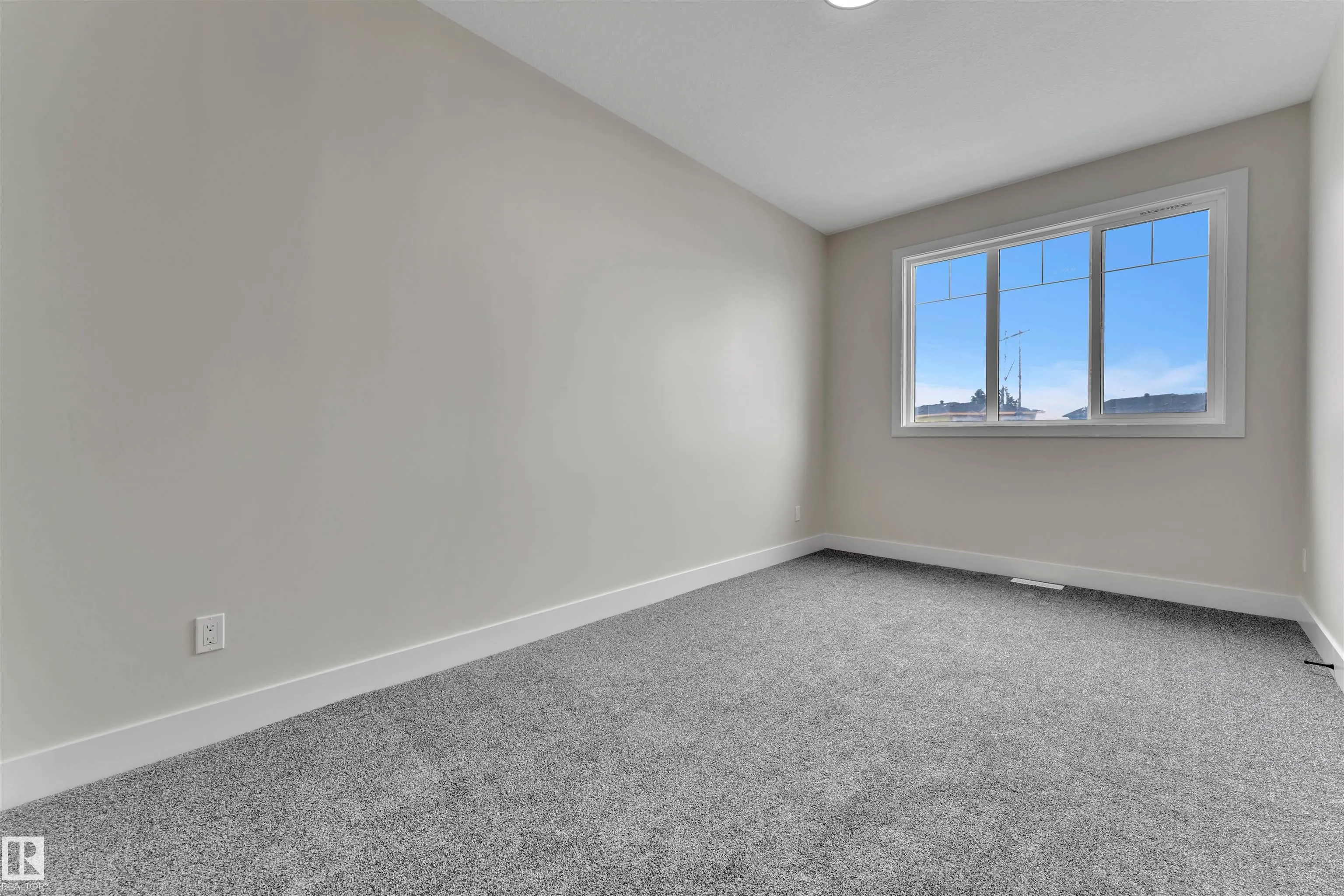 4310 35 ST