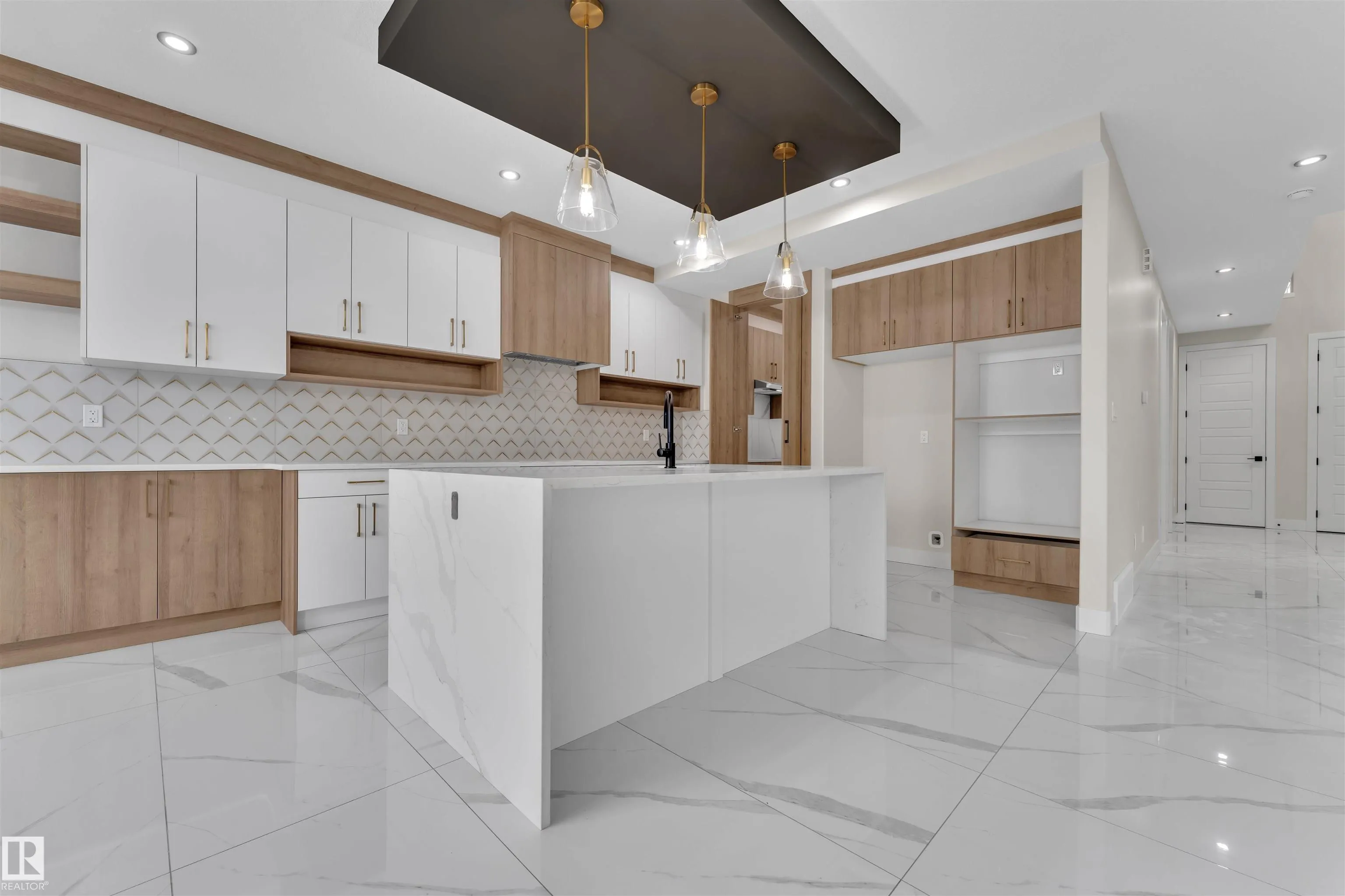 4310 35 ST