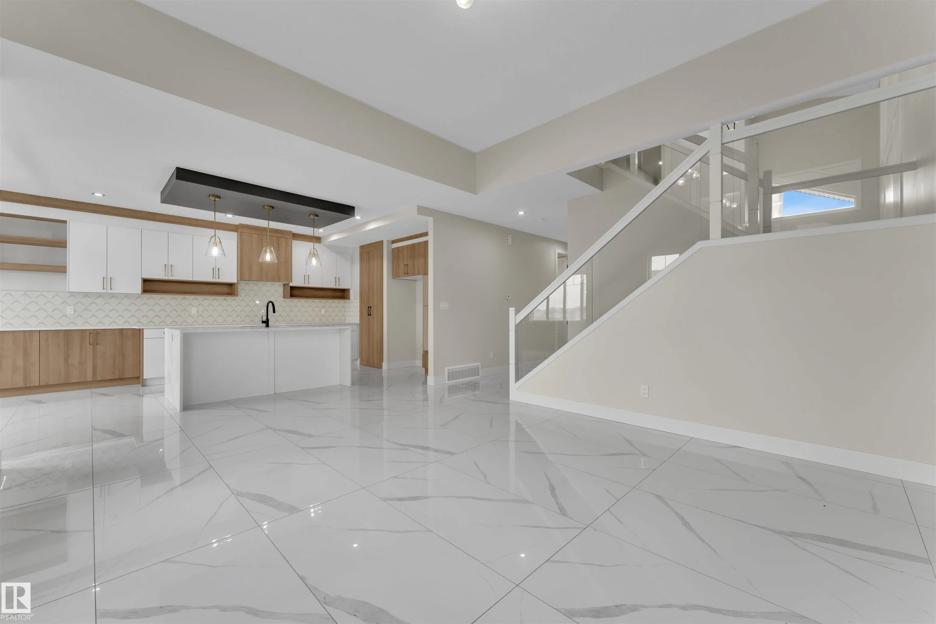 4310 35 ST