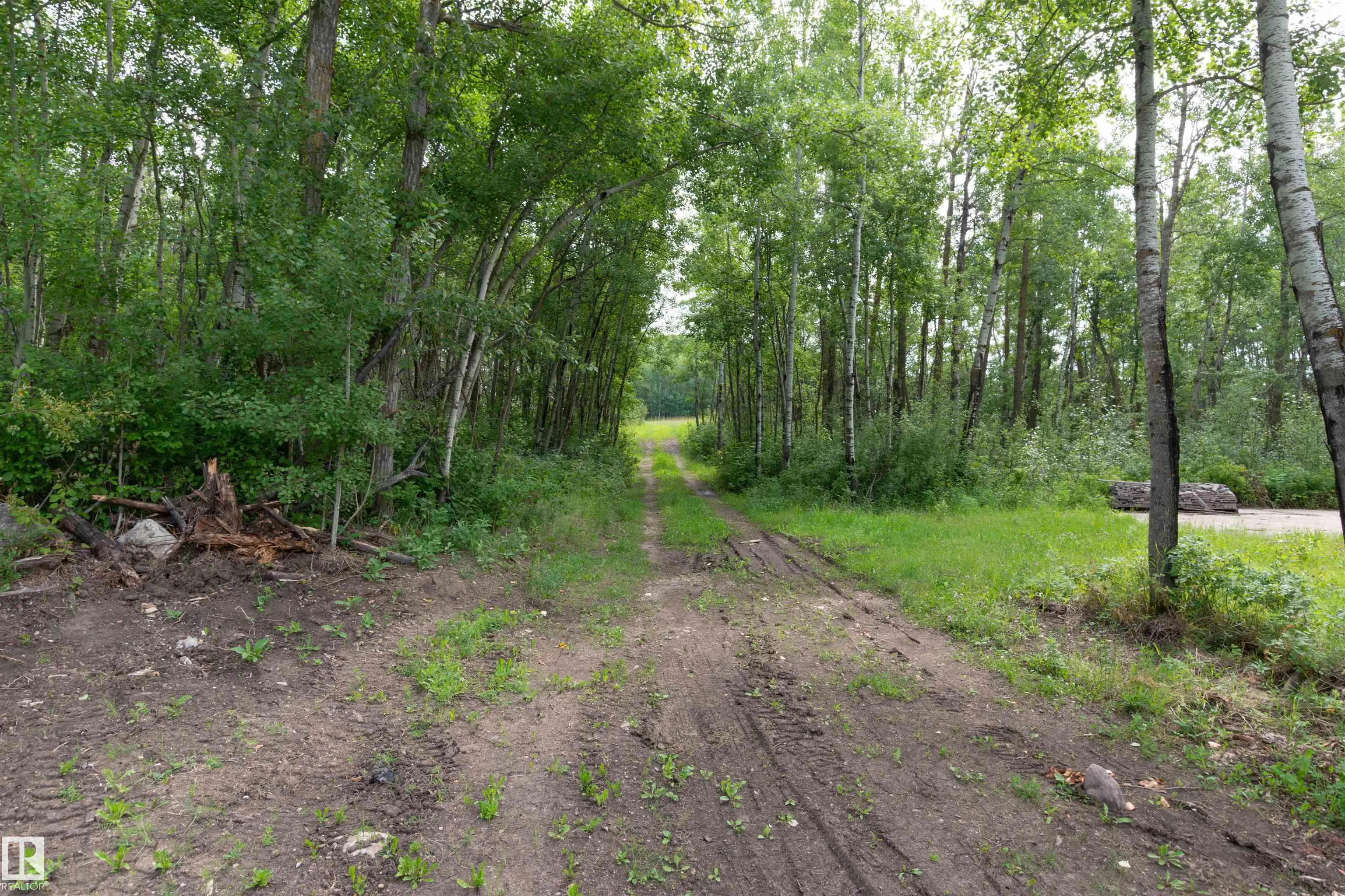 52449 RGE ROAD 214