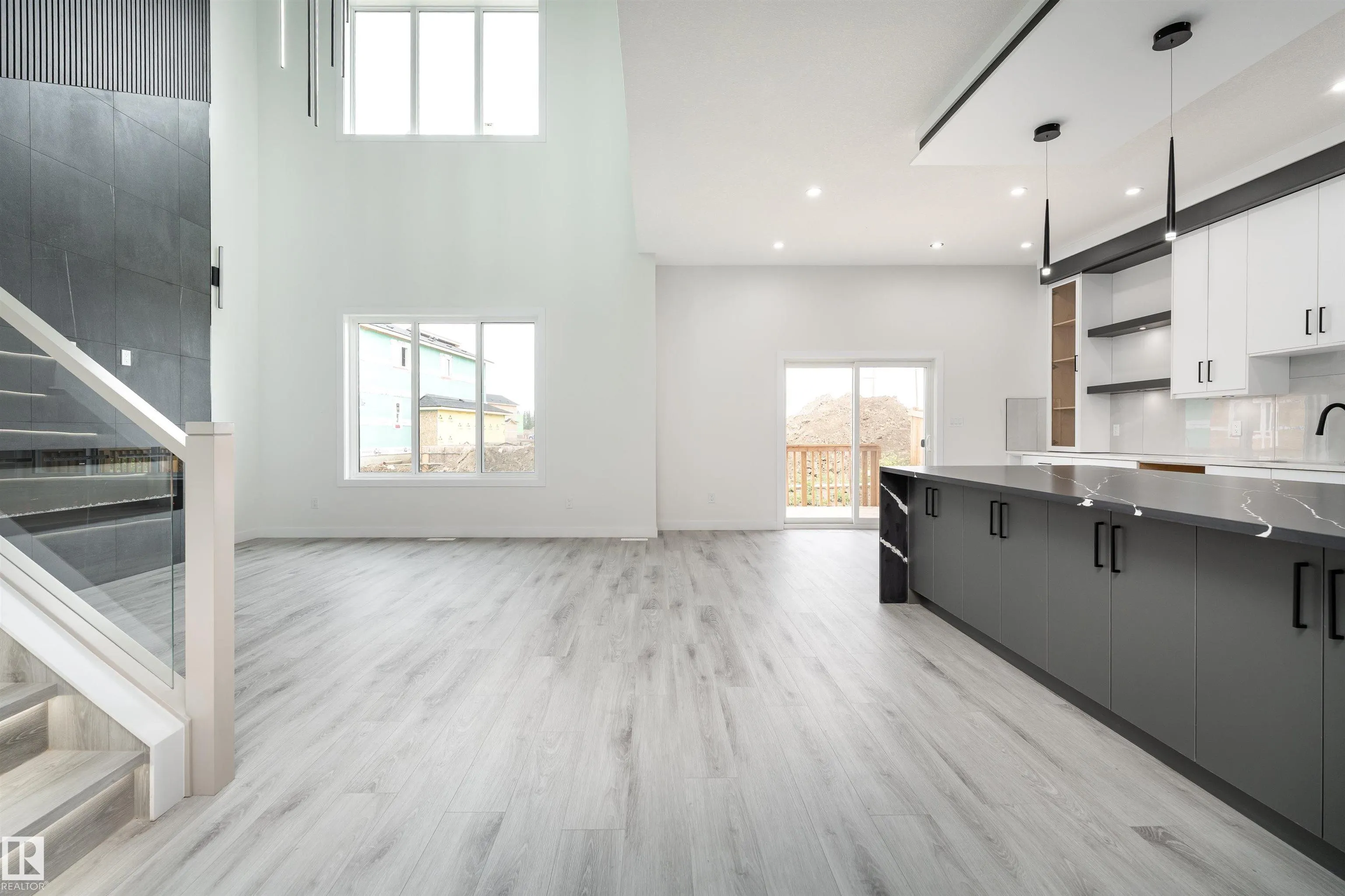 145 Graybriar Drive