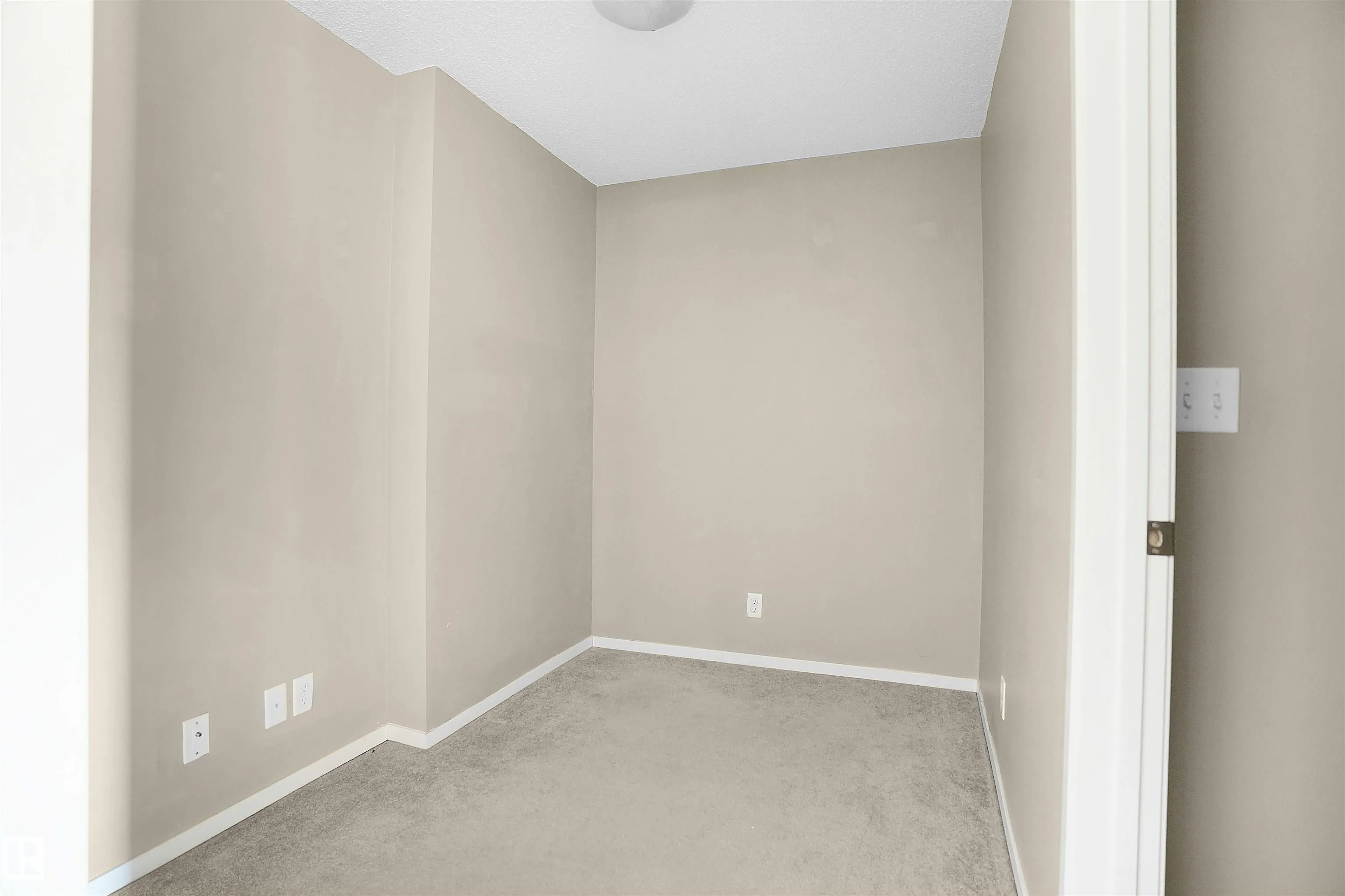 3315 JAMES MOWATT Trail
