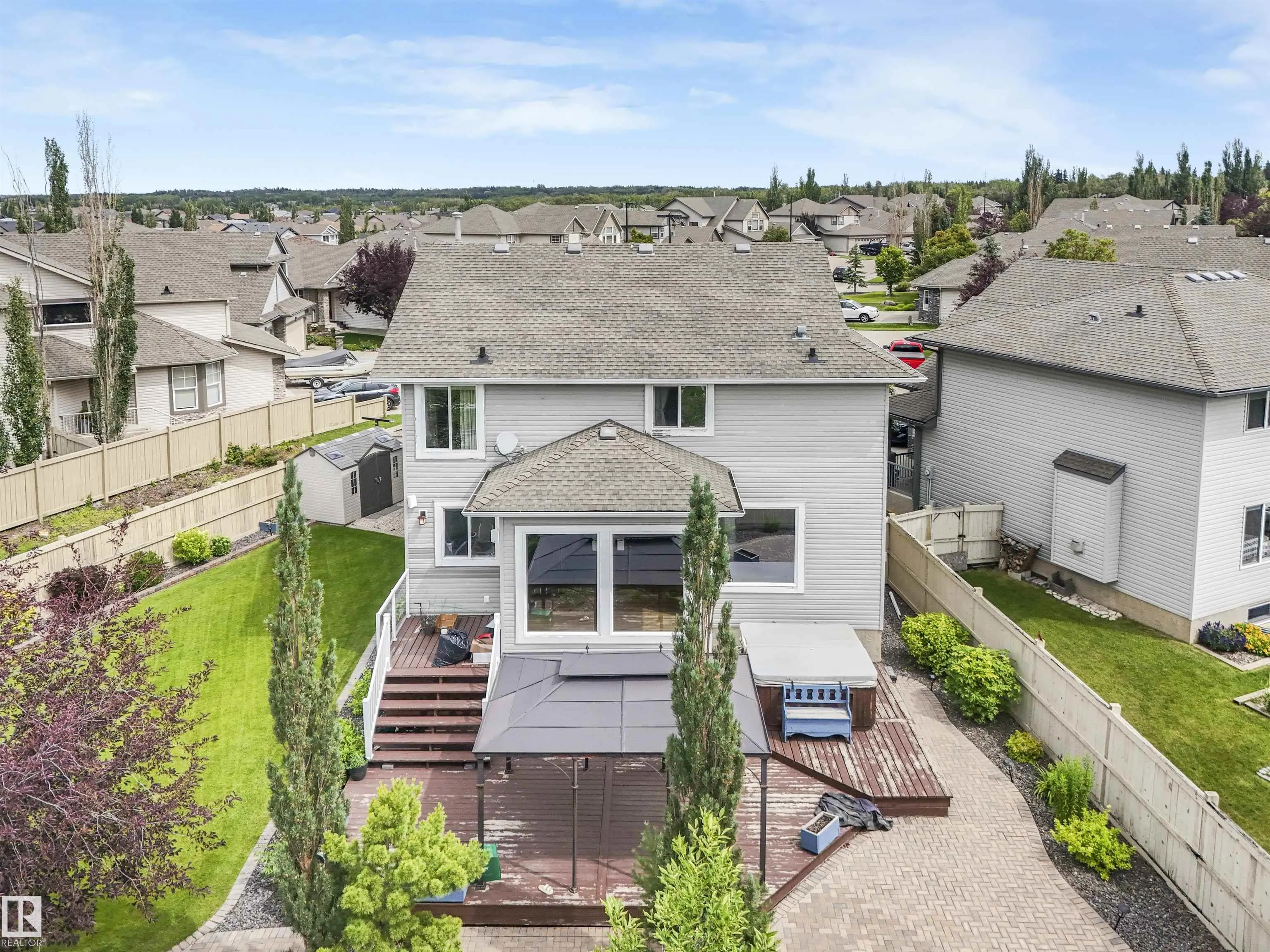 55 RIDGELAND Point(e)