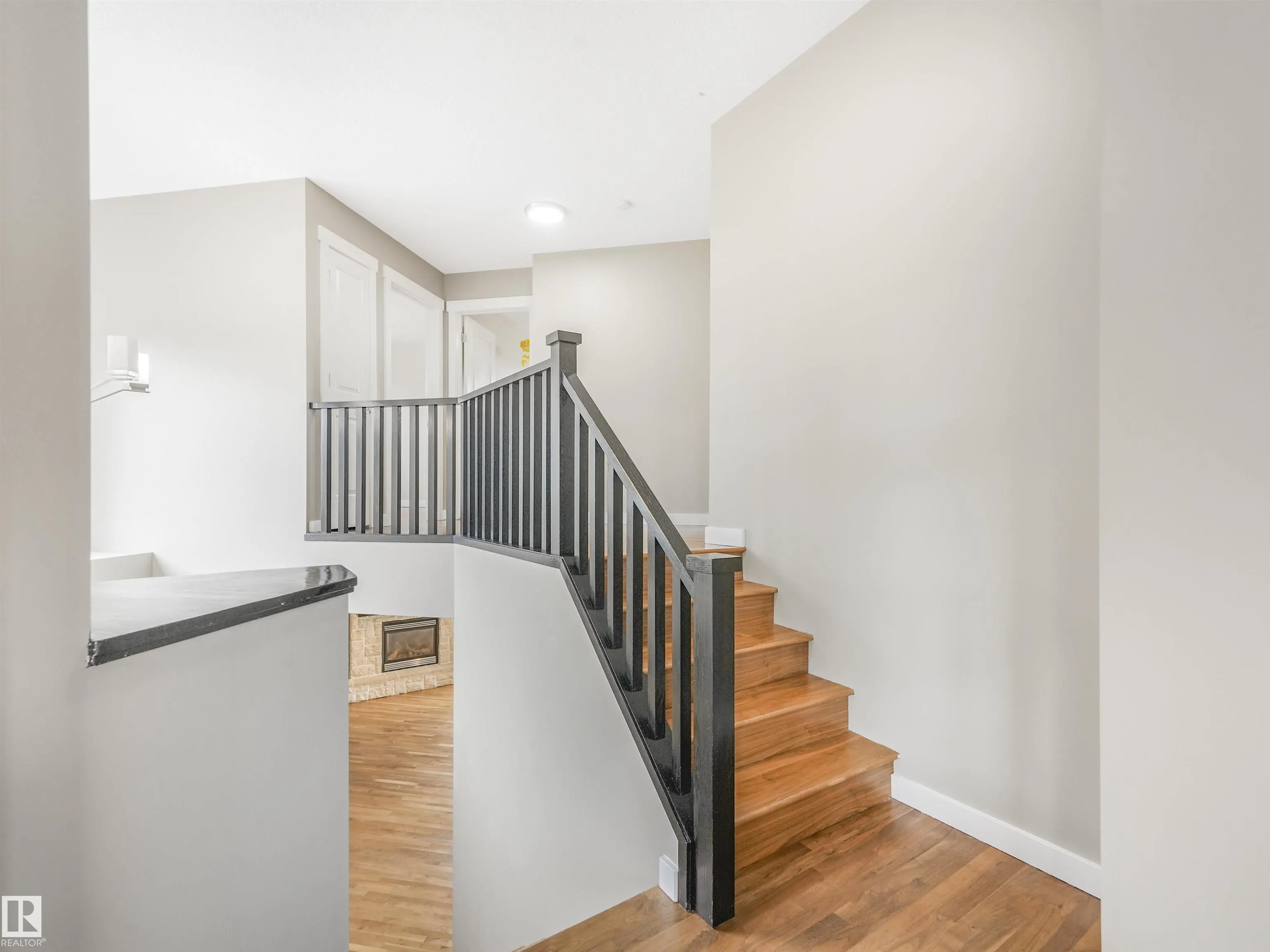 55 RIDGELAND Point(e)