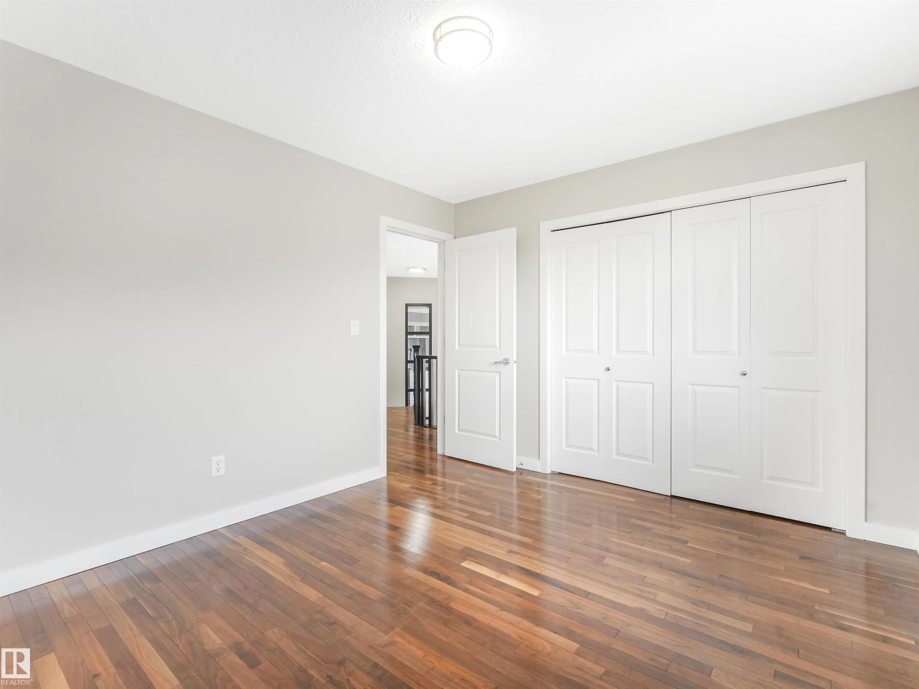 55 RIDGELAND Point(e)