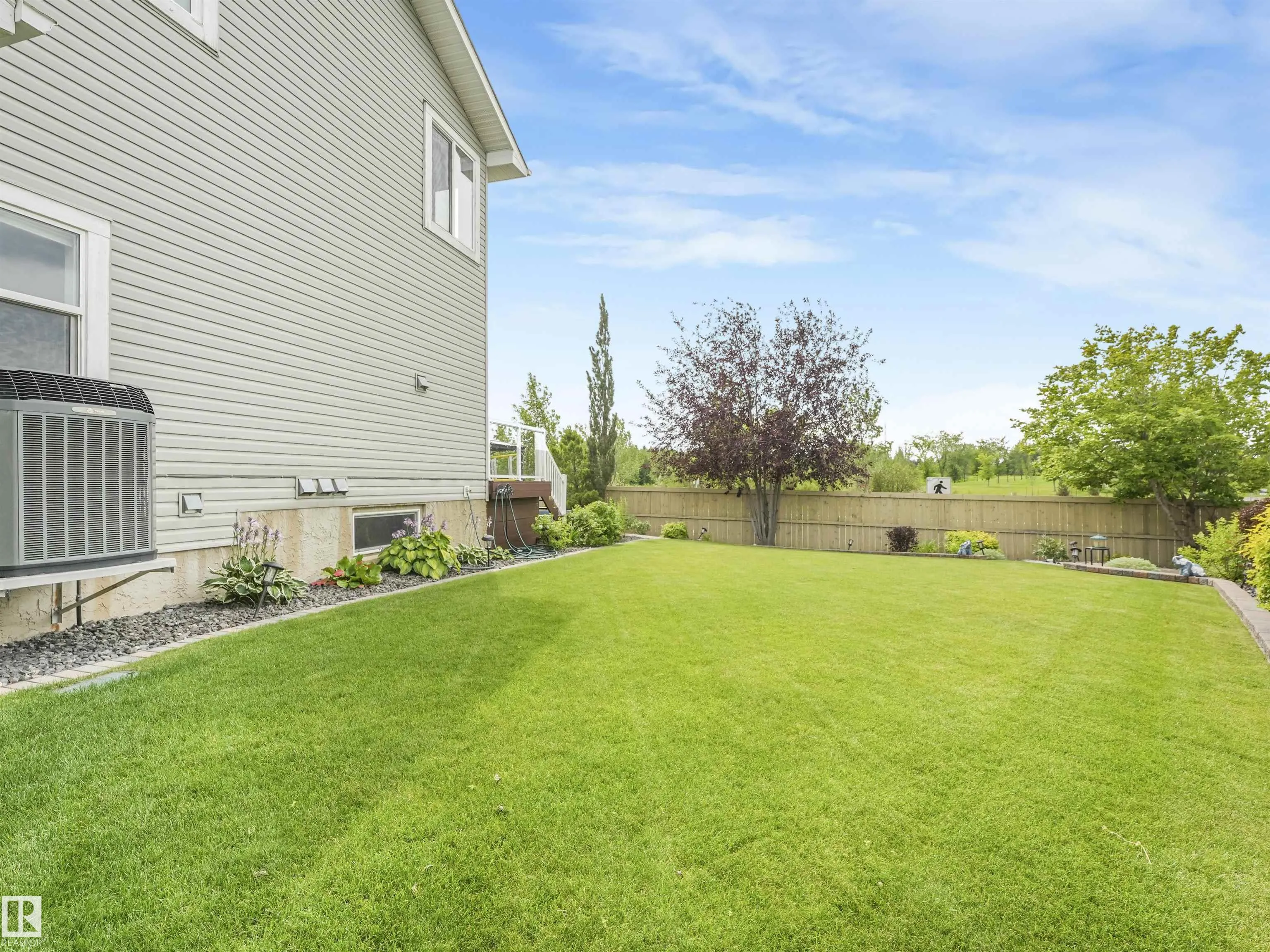 55 RIDGELAND Point(e)