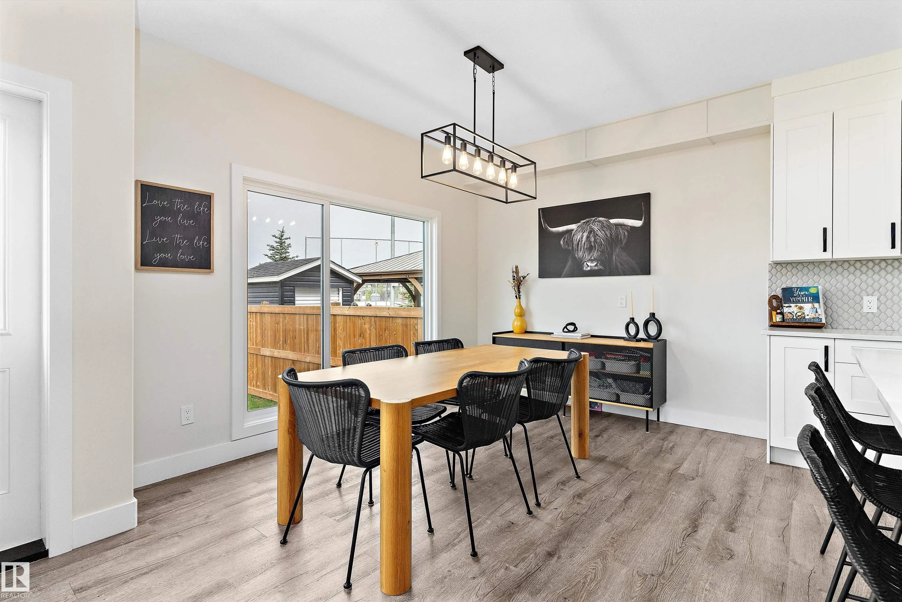 1028 BERG Place