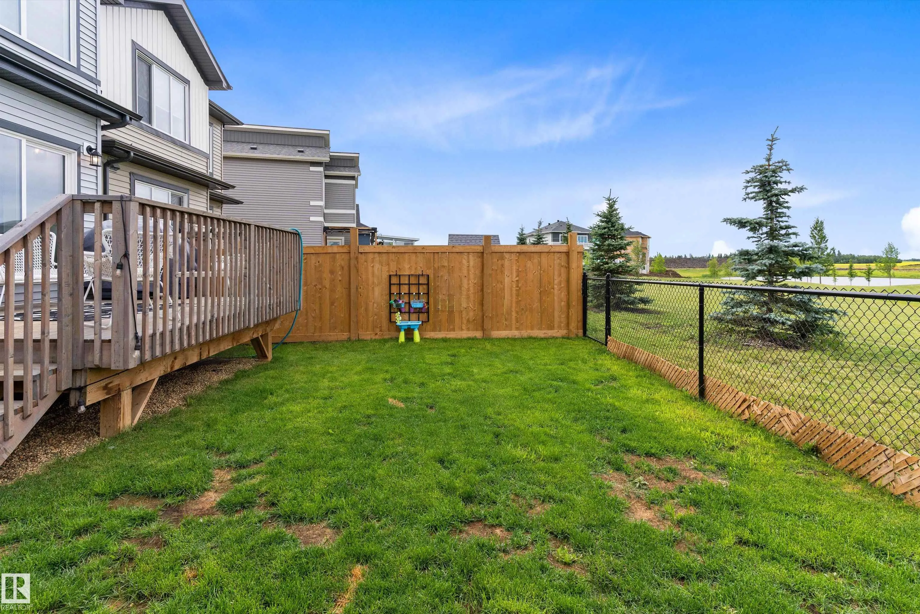 1028 BERG Place