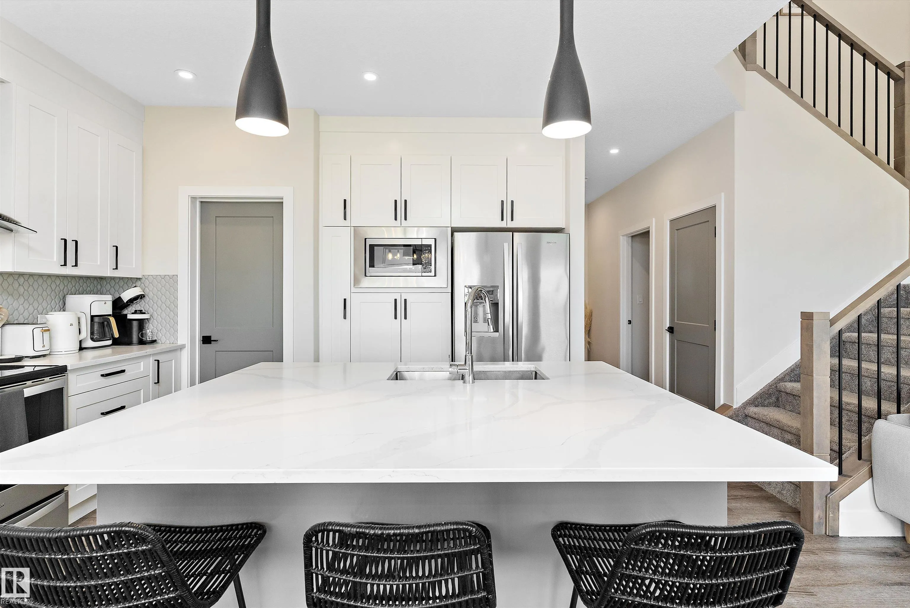 1028 BERG Place