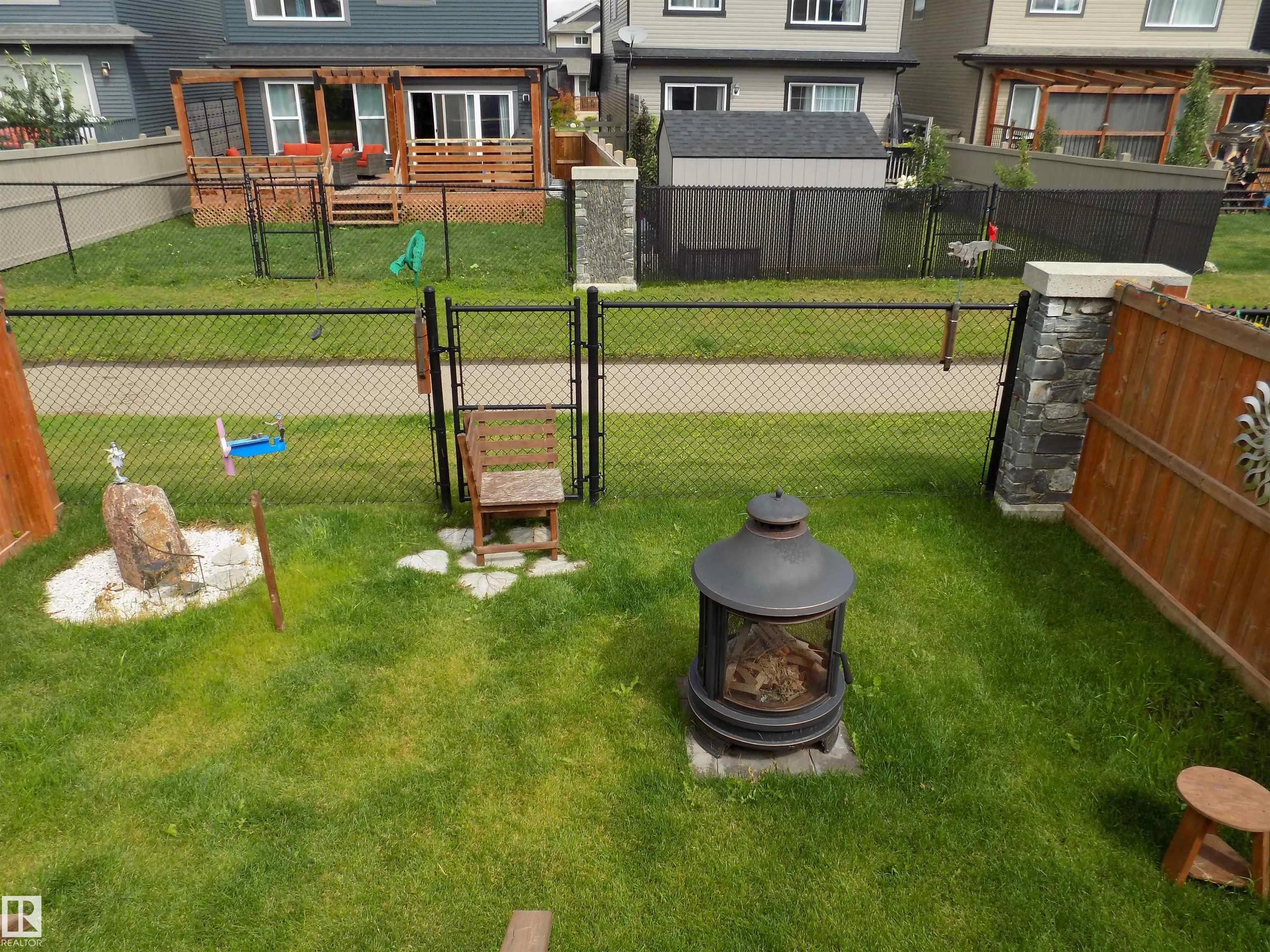 244 LARCH CRESCENT