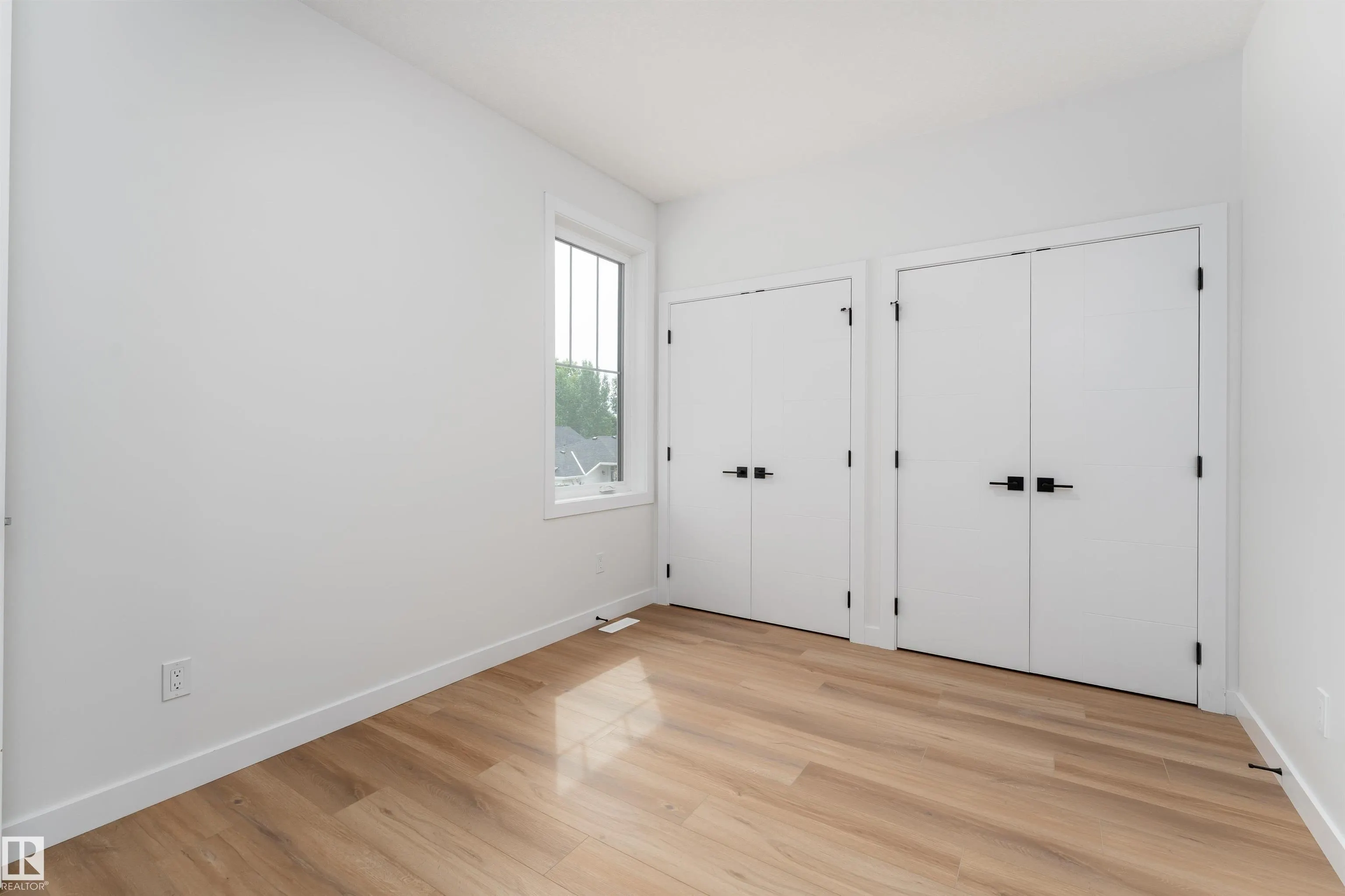 147 GRAYBRIAR Drive