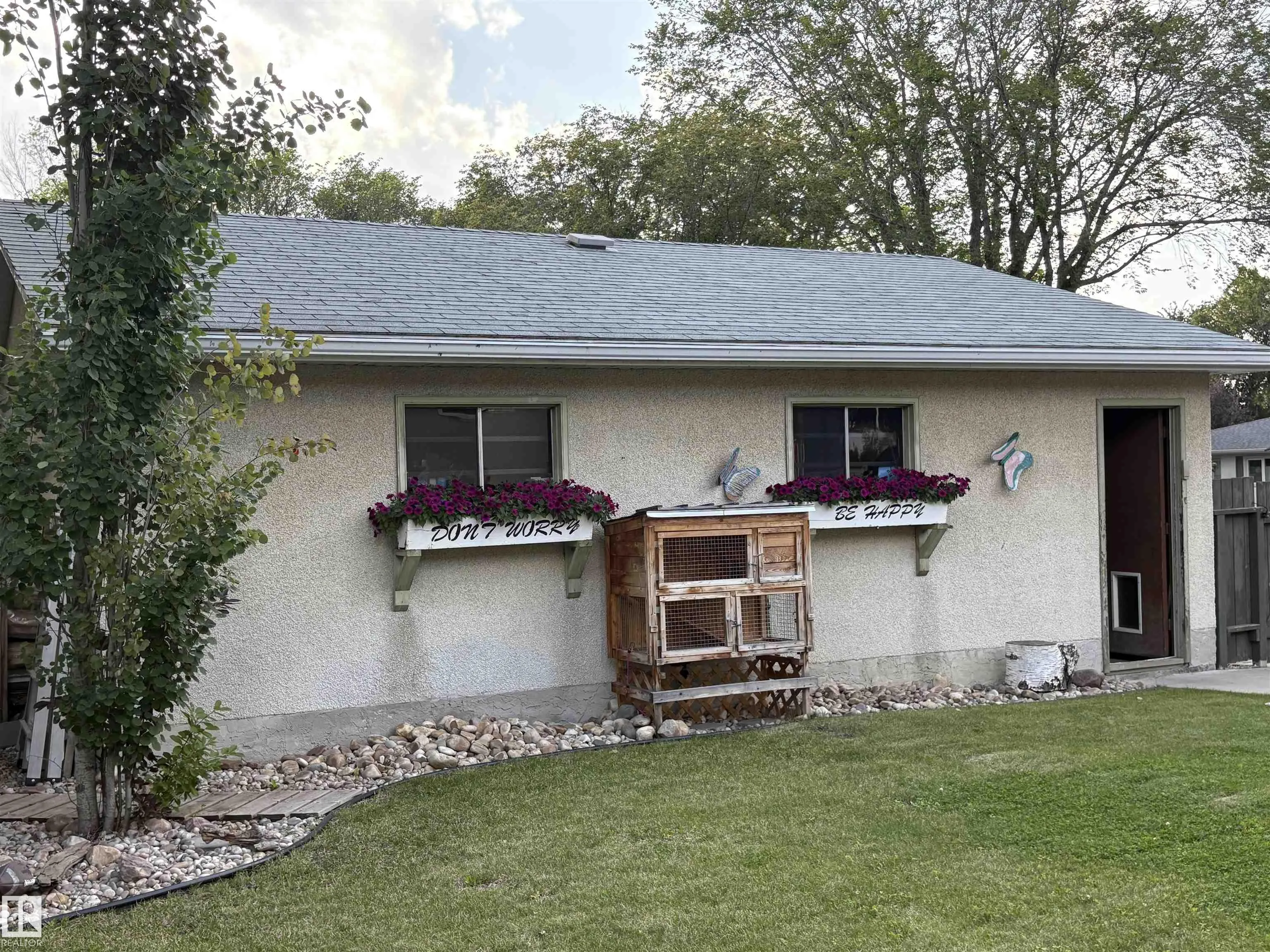 1010 Lueders Crescent