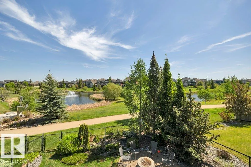 3262 WHITELAW Drive
