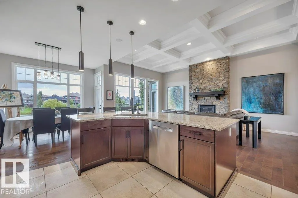 3262 WHITELAW Drive