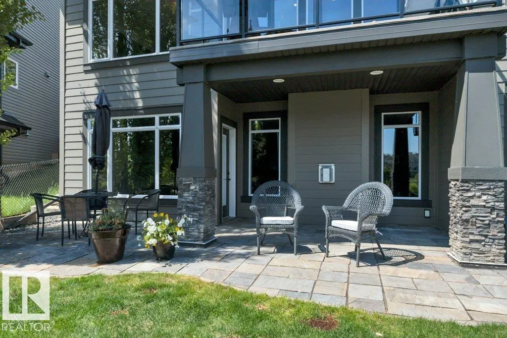 3262 WHITELAW Drive