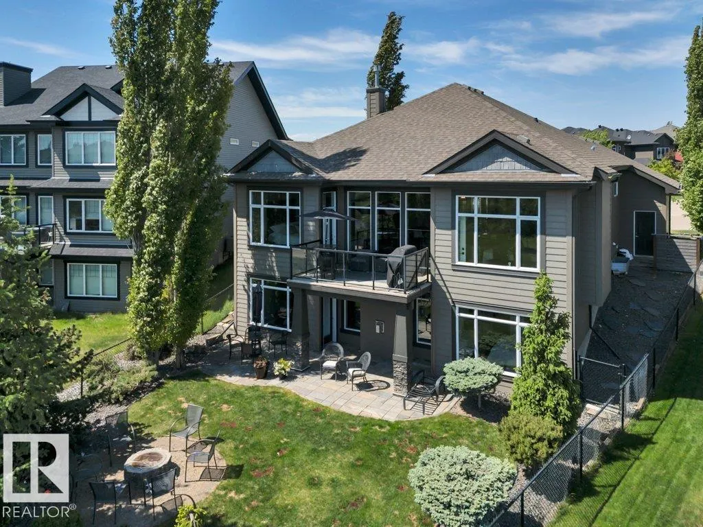 3262 WHITELAW Drive