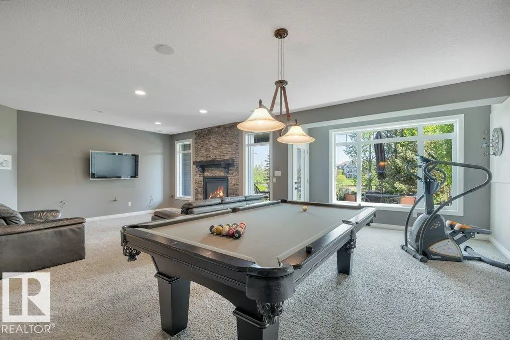 3262 WHITELAW Drive