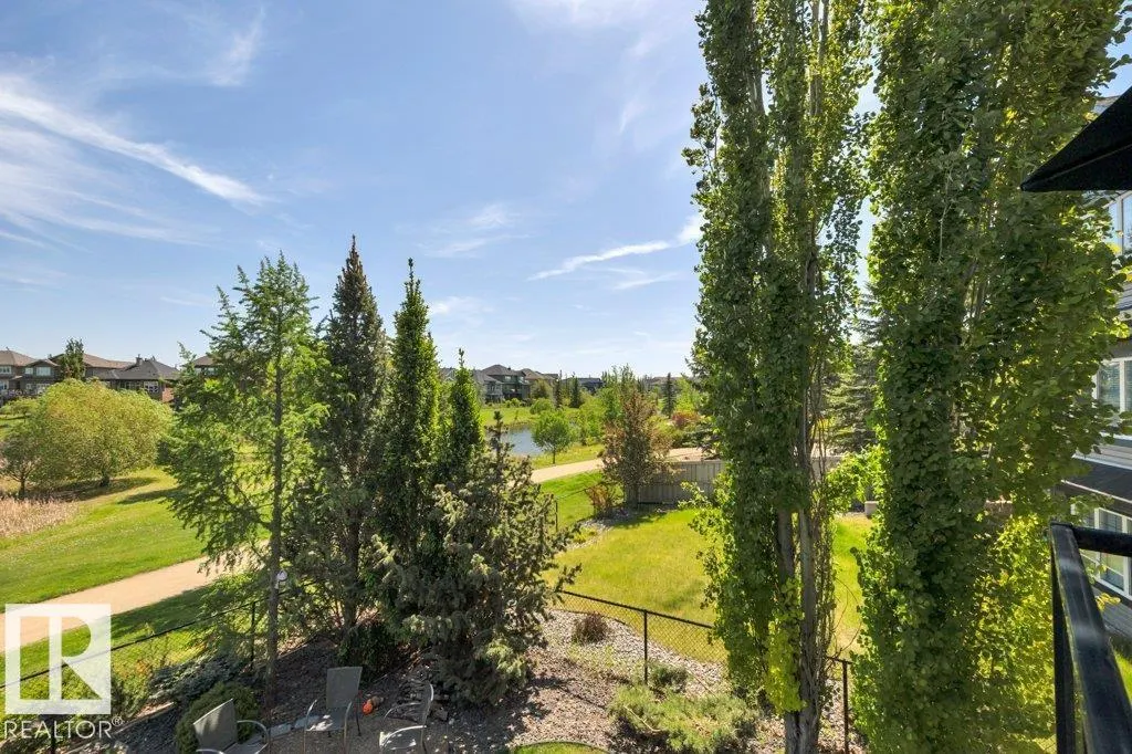 3262 WHITELAW Drive