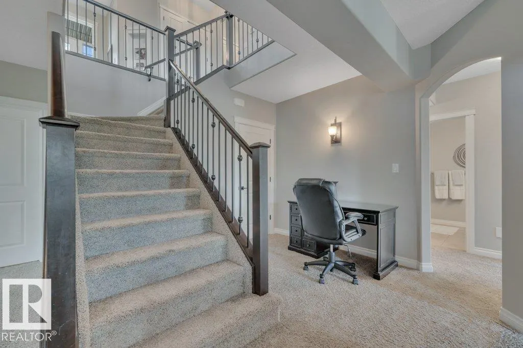 3262 WHITELAW Drive