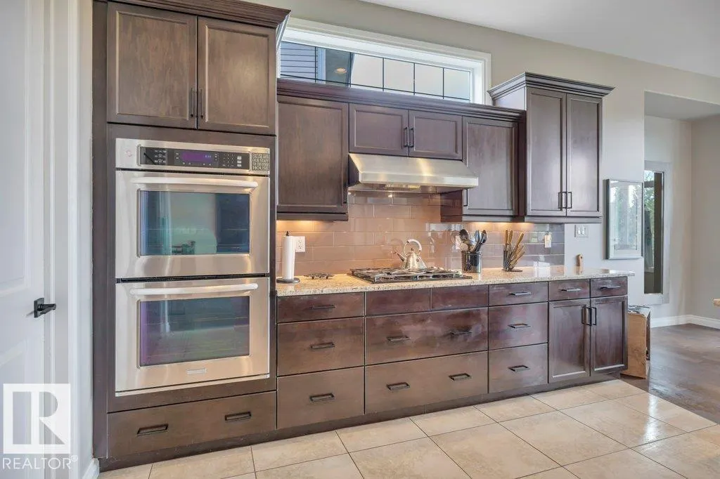 3262 WHITELAW Drive