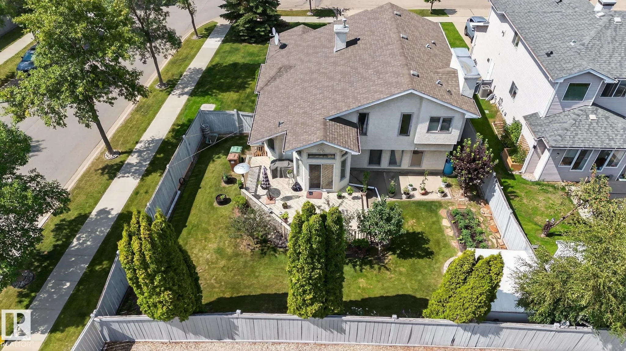 47 HUNTINGTON Crescent