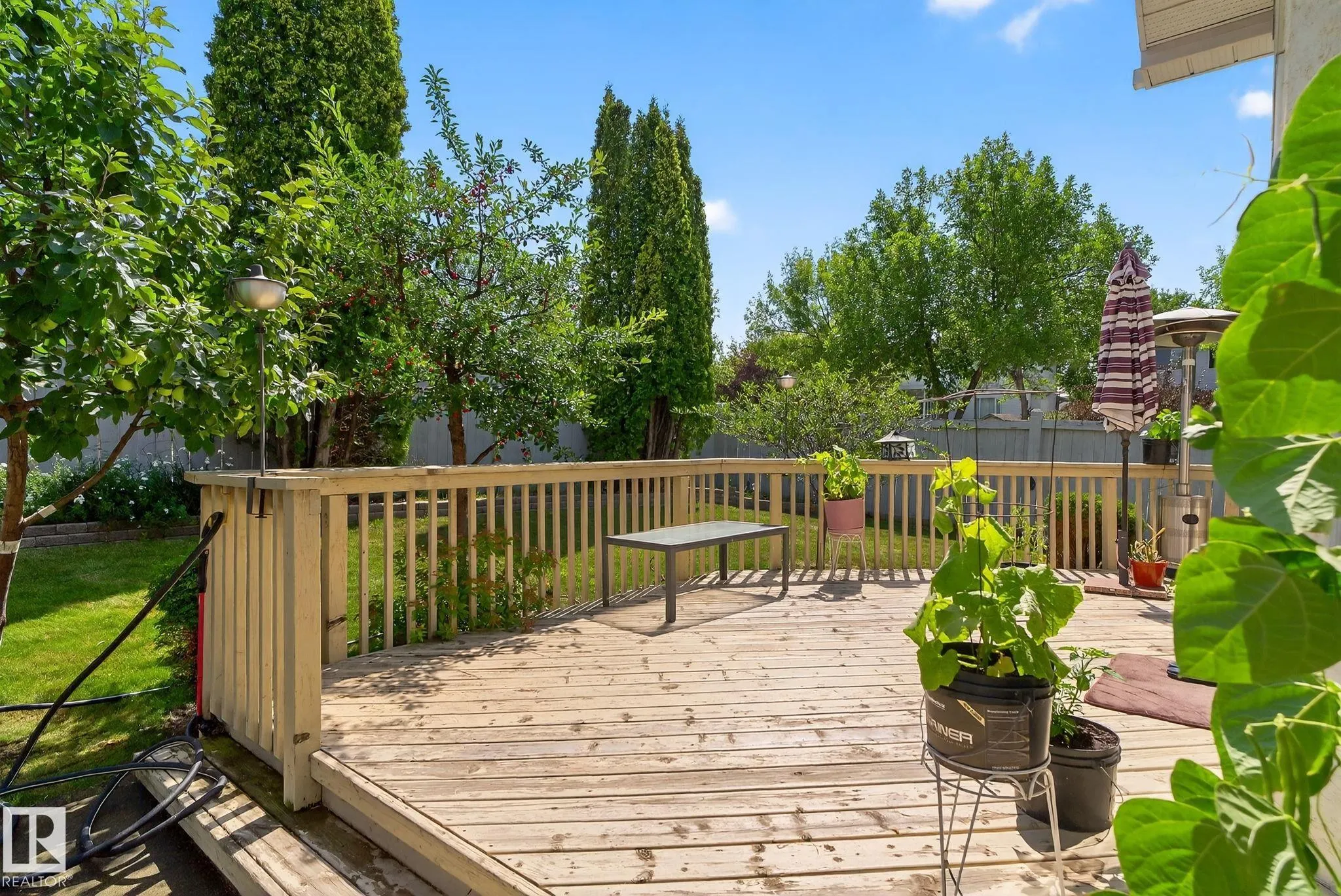 47 HUNTINGTON Crescent