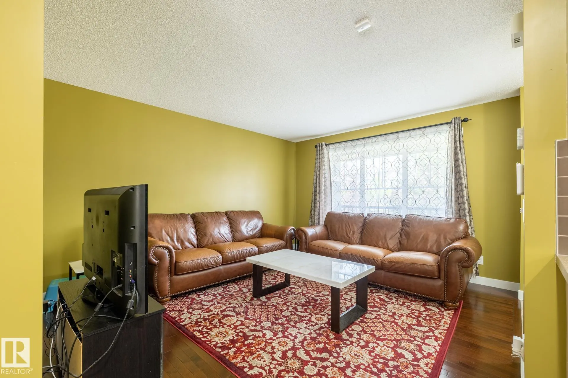 512 Chappelle Drive