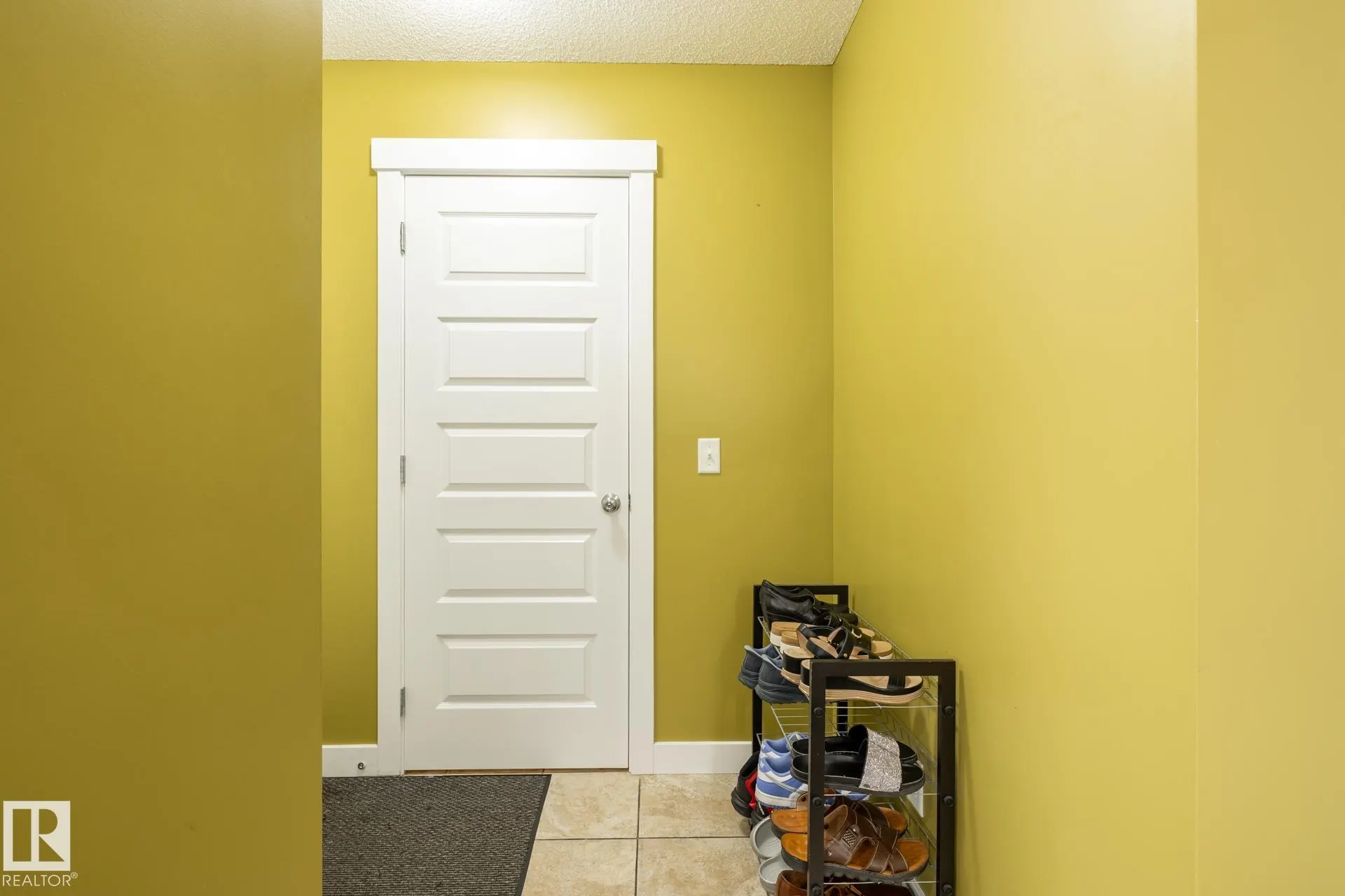 512 Chappelle Drive