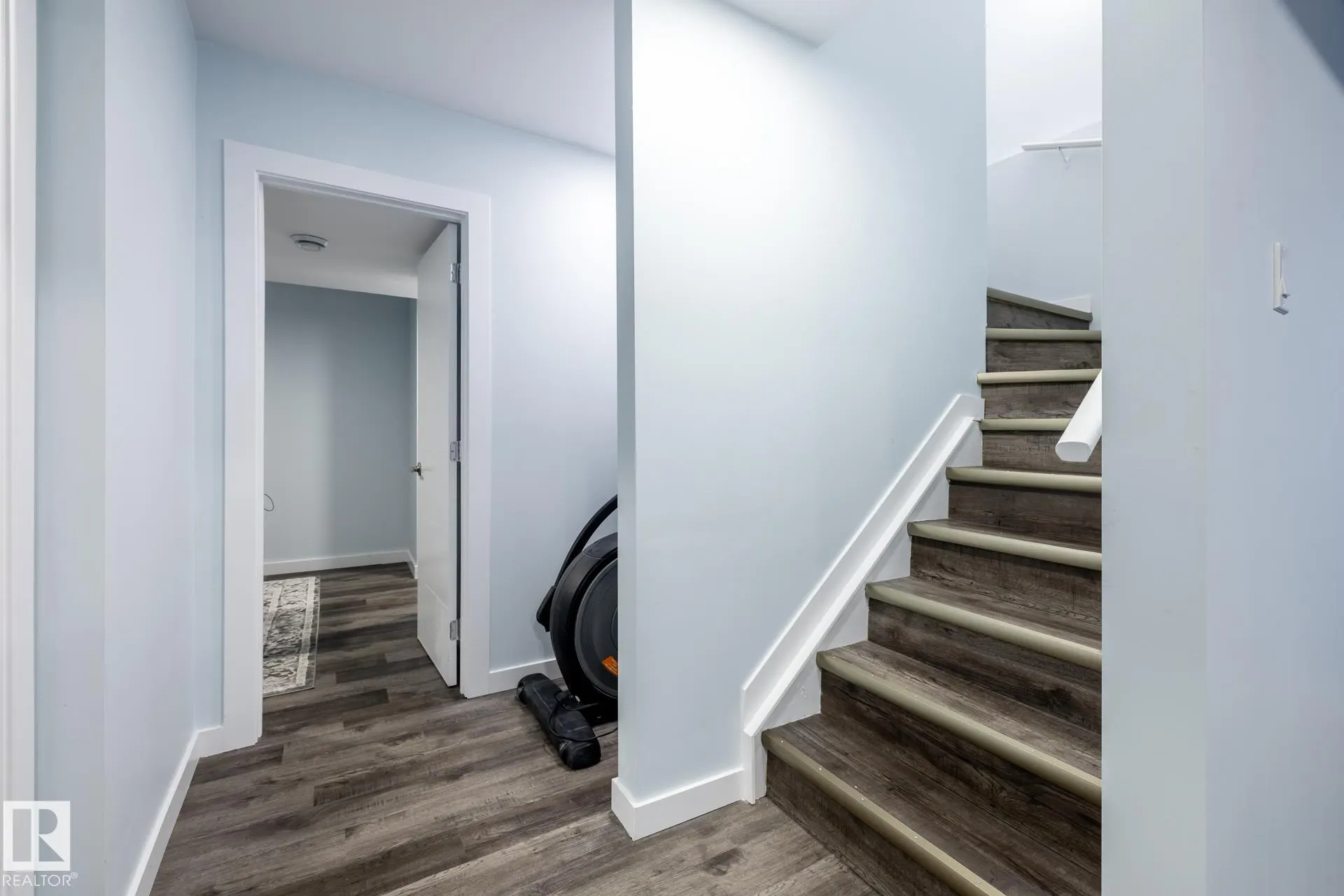 512 Chappelle Drive