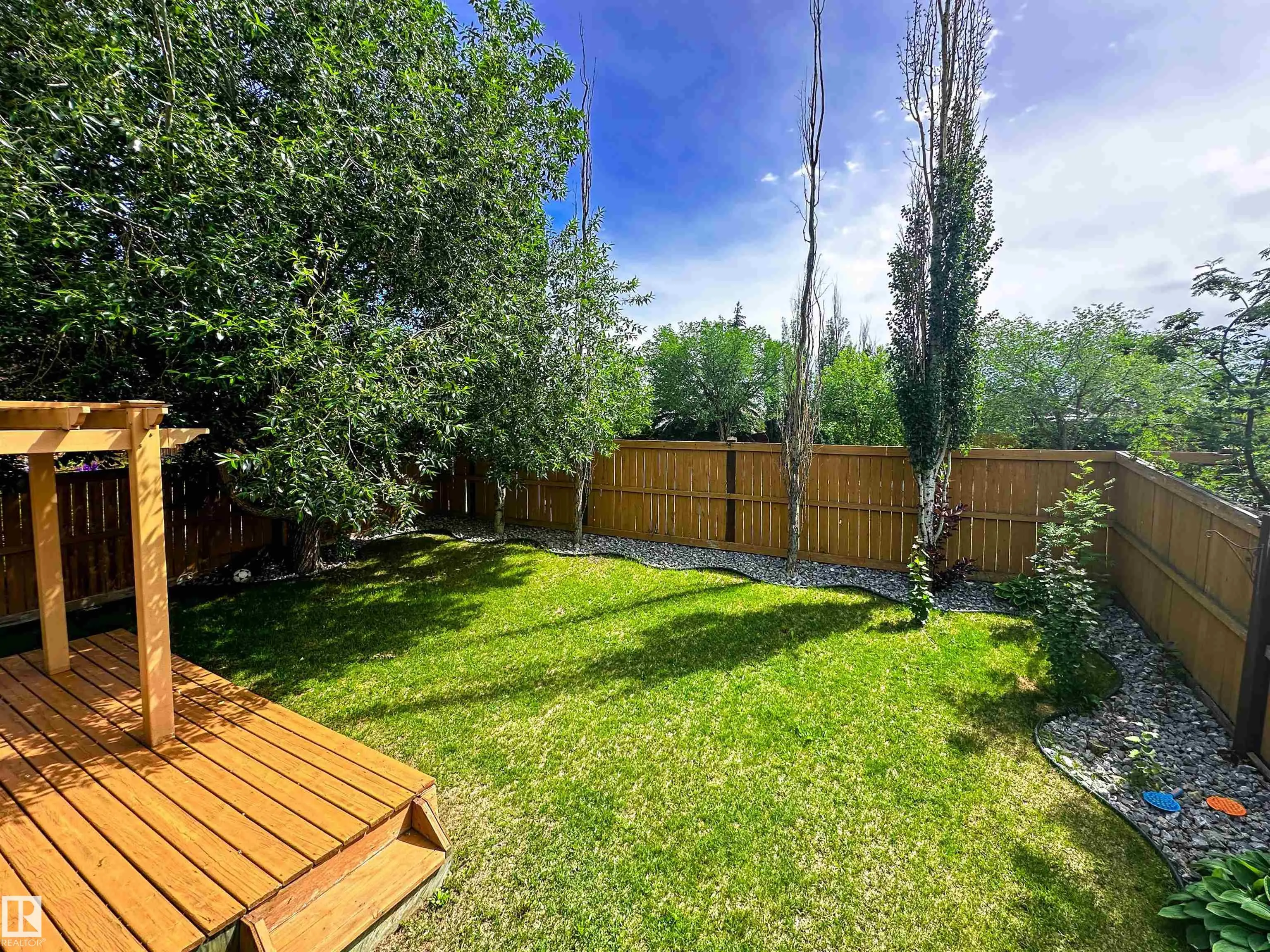 68 NEWMARKET Way
