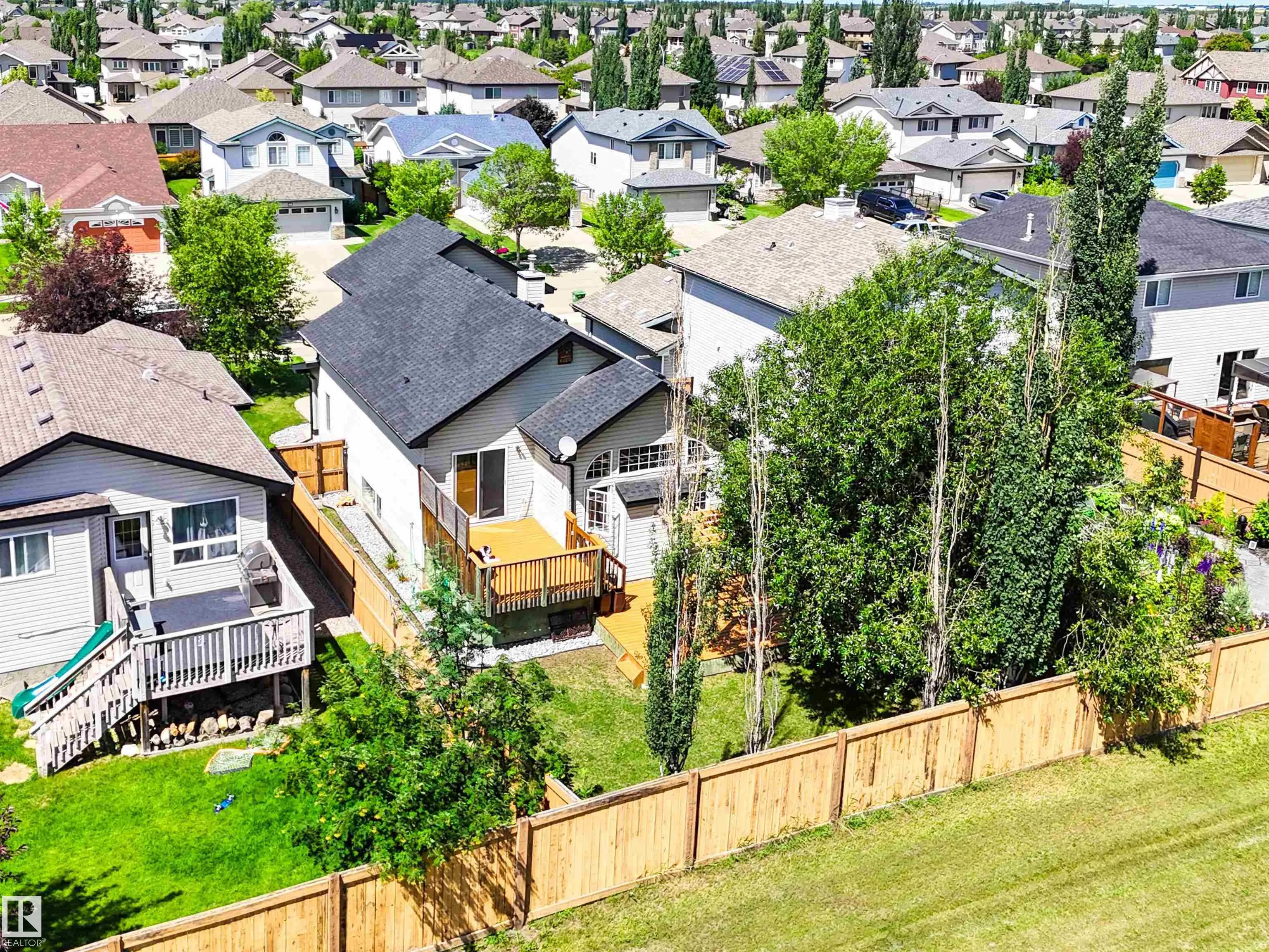 68 NEWMARKET Way