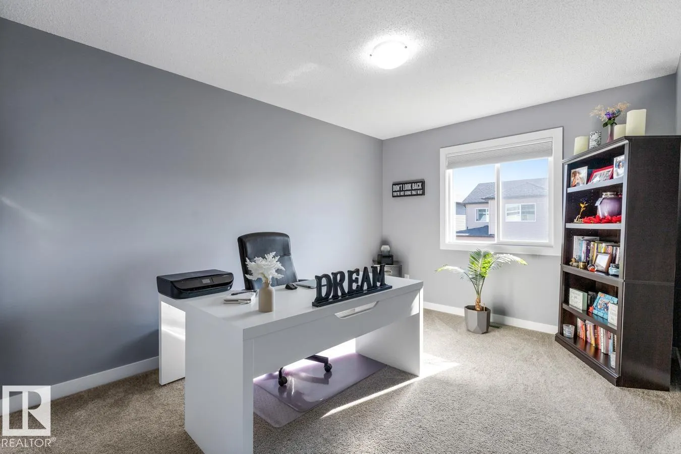 1009 BERG Place