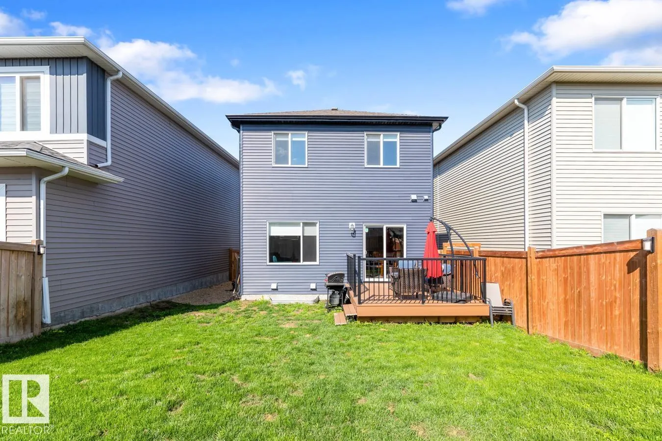 1009 BERG Place