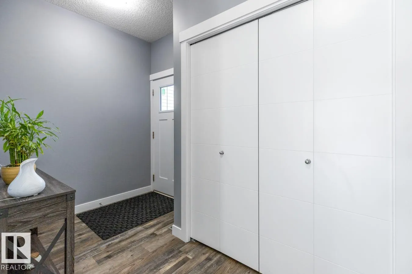 1009 BERG Place