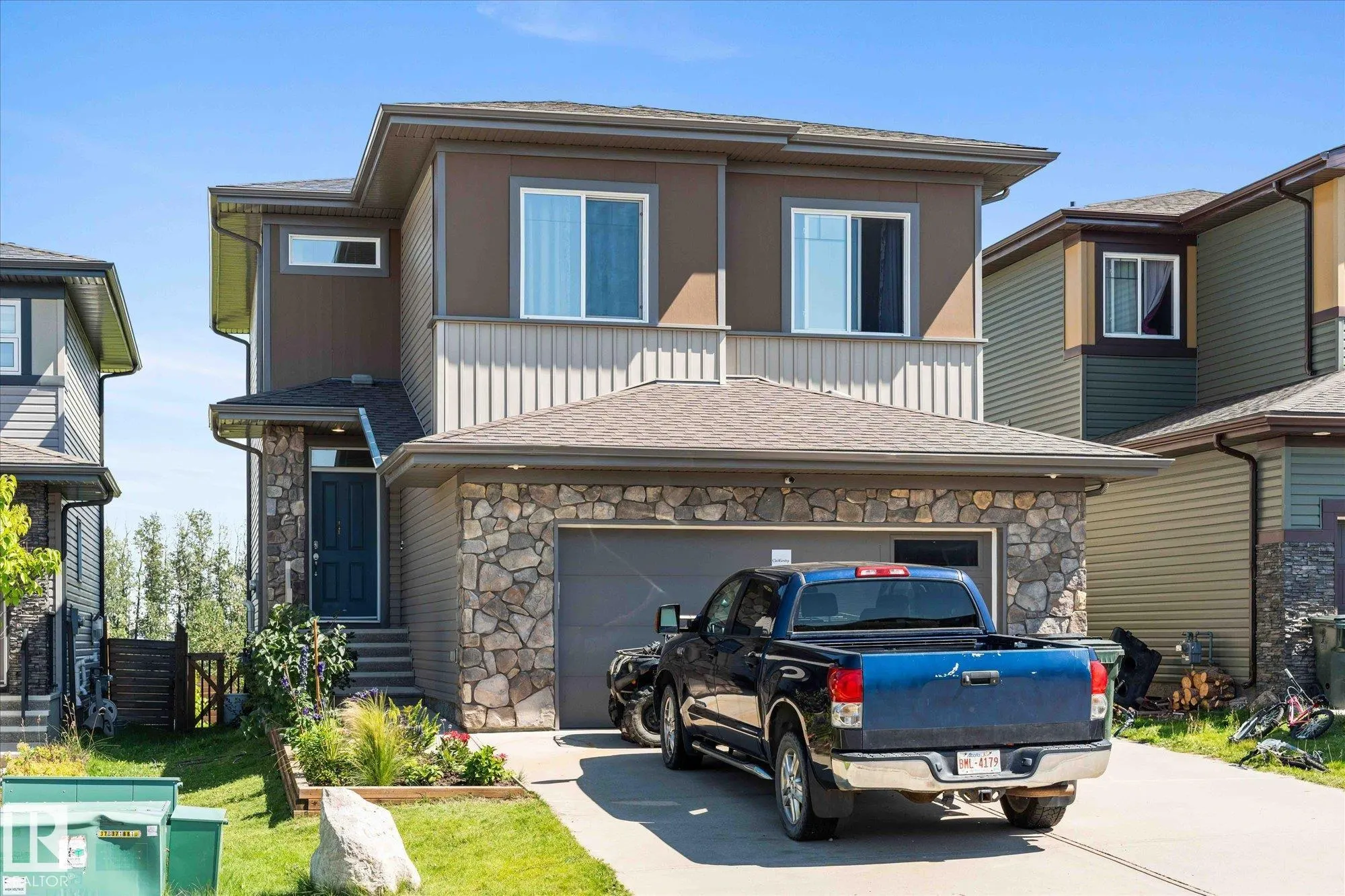 66 KENSINGTON Close